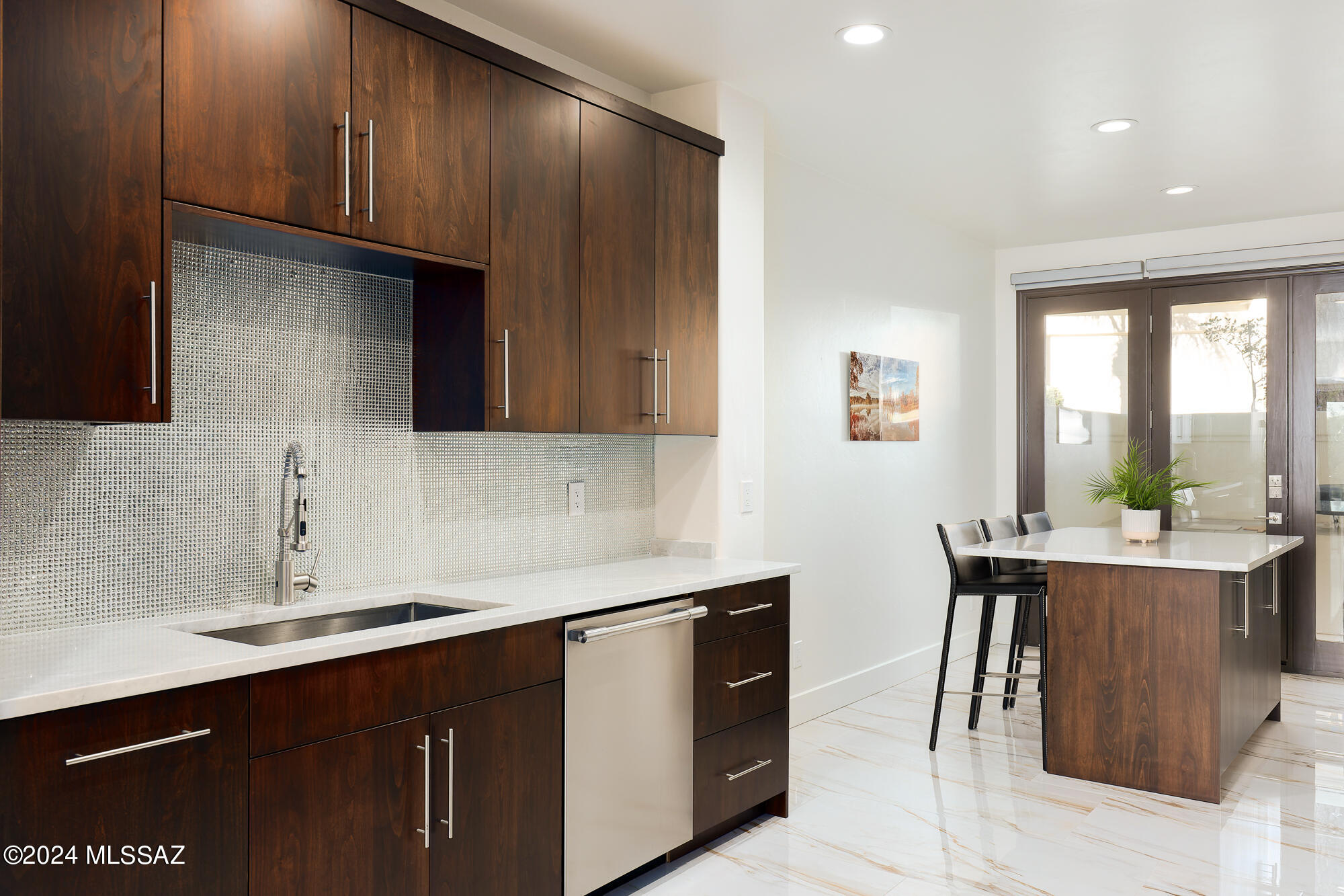 El Diamante Townhomes (1-15) - Residential