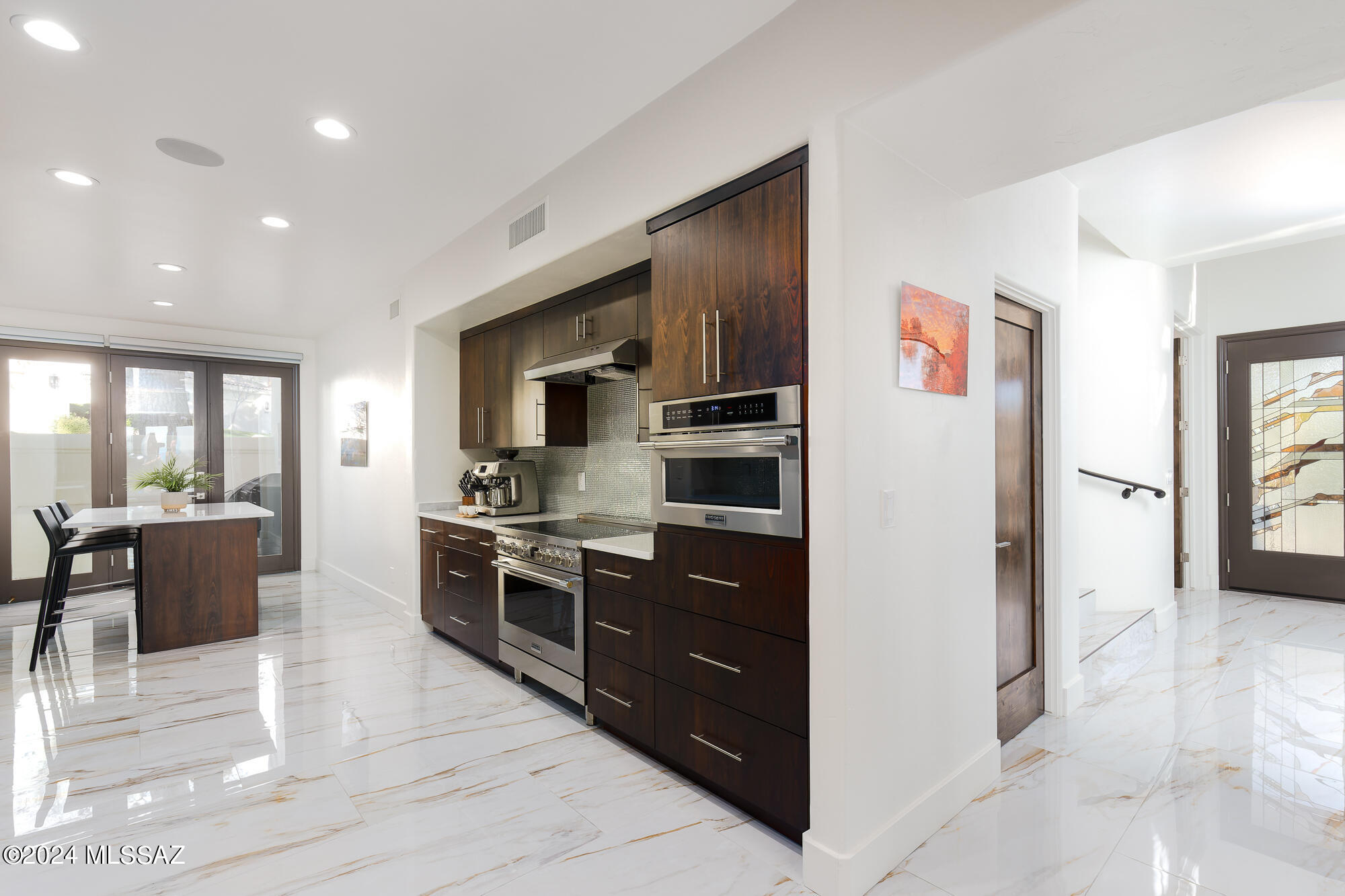 El Diamante Townhomes (1-15) - Residential