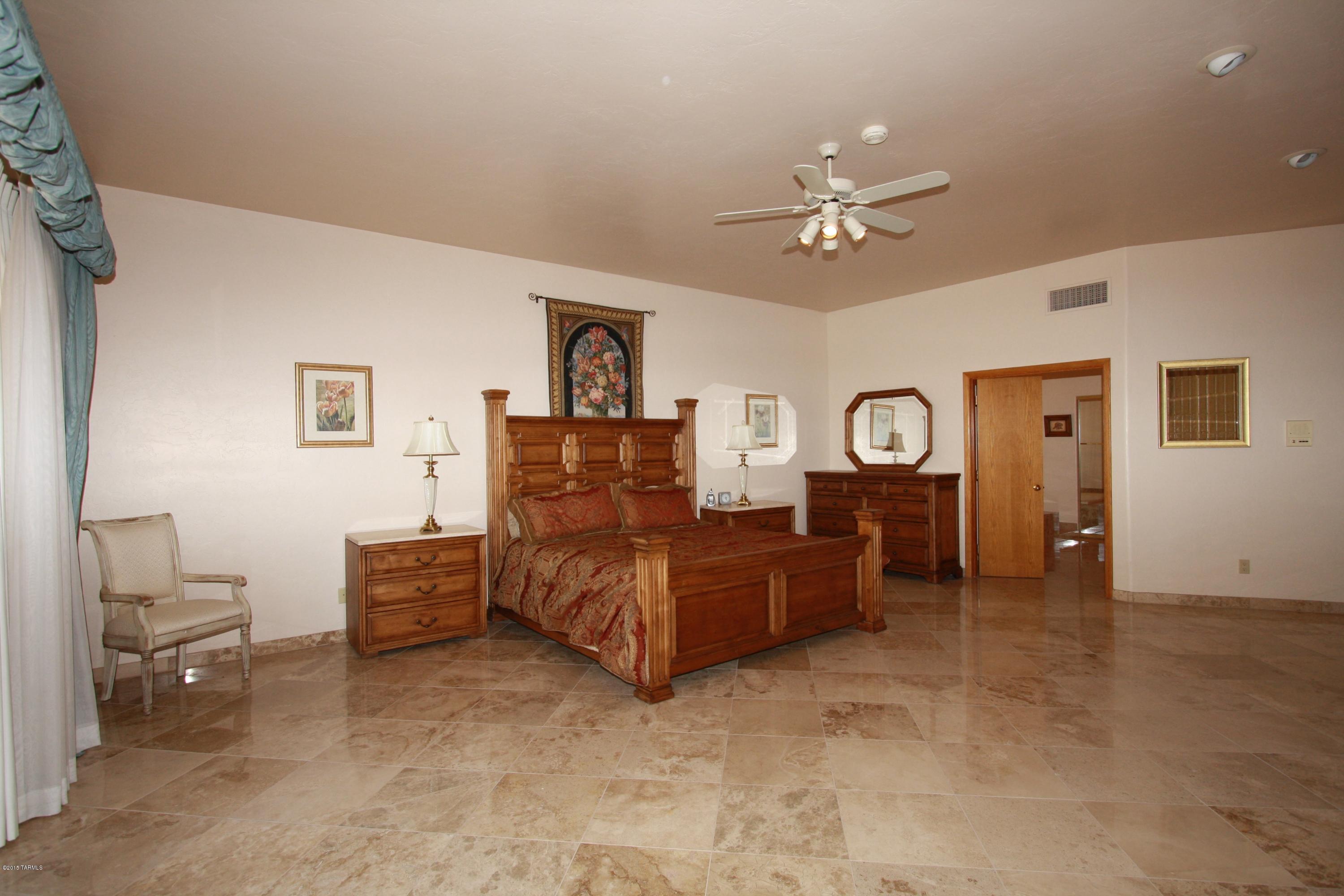 Sin Vacas (1-127 & 129-235) - Residential Lease