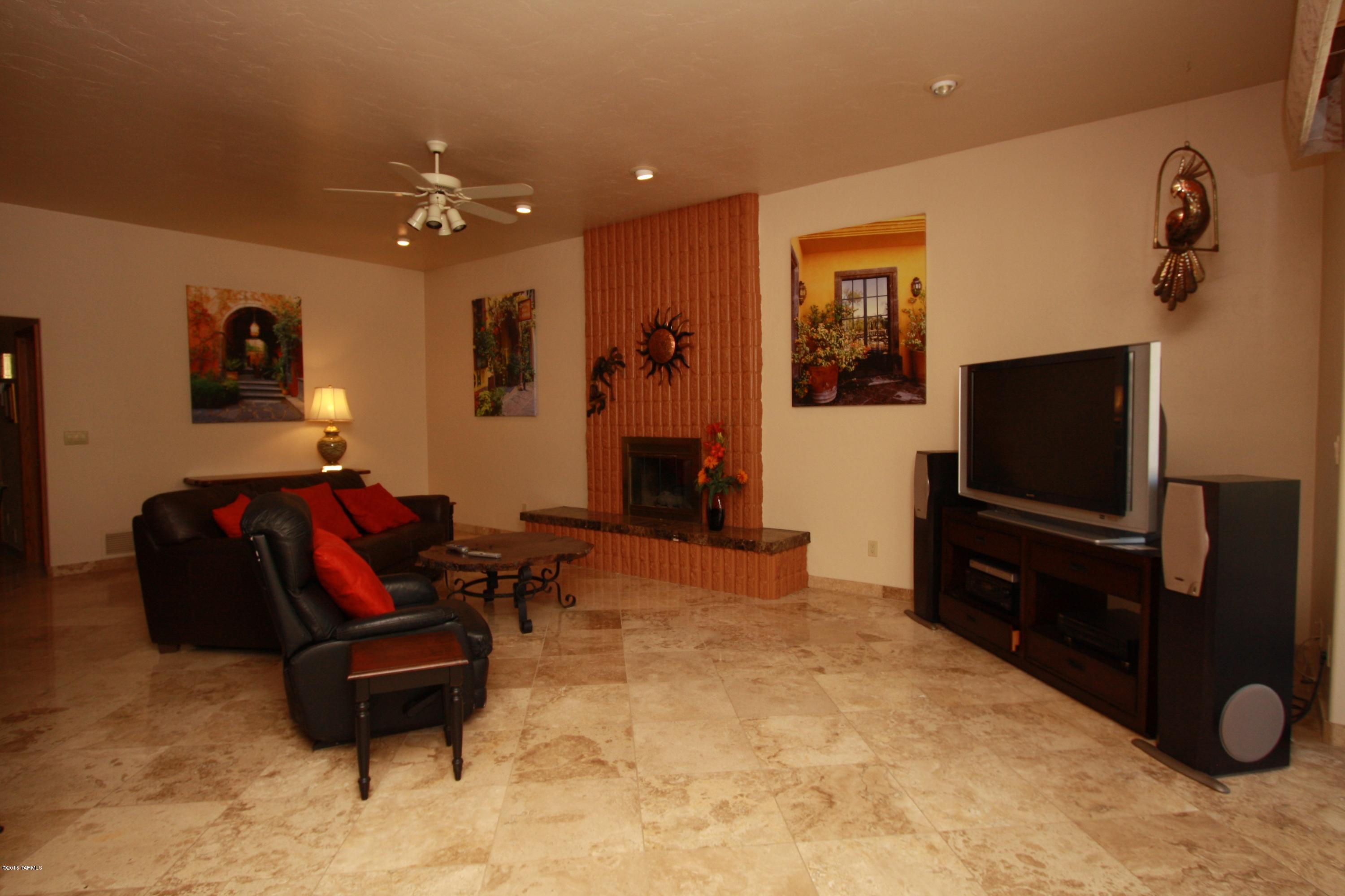 Sin Vacas (1-127 & 129-235) - Residential Lease