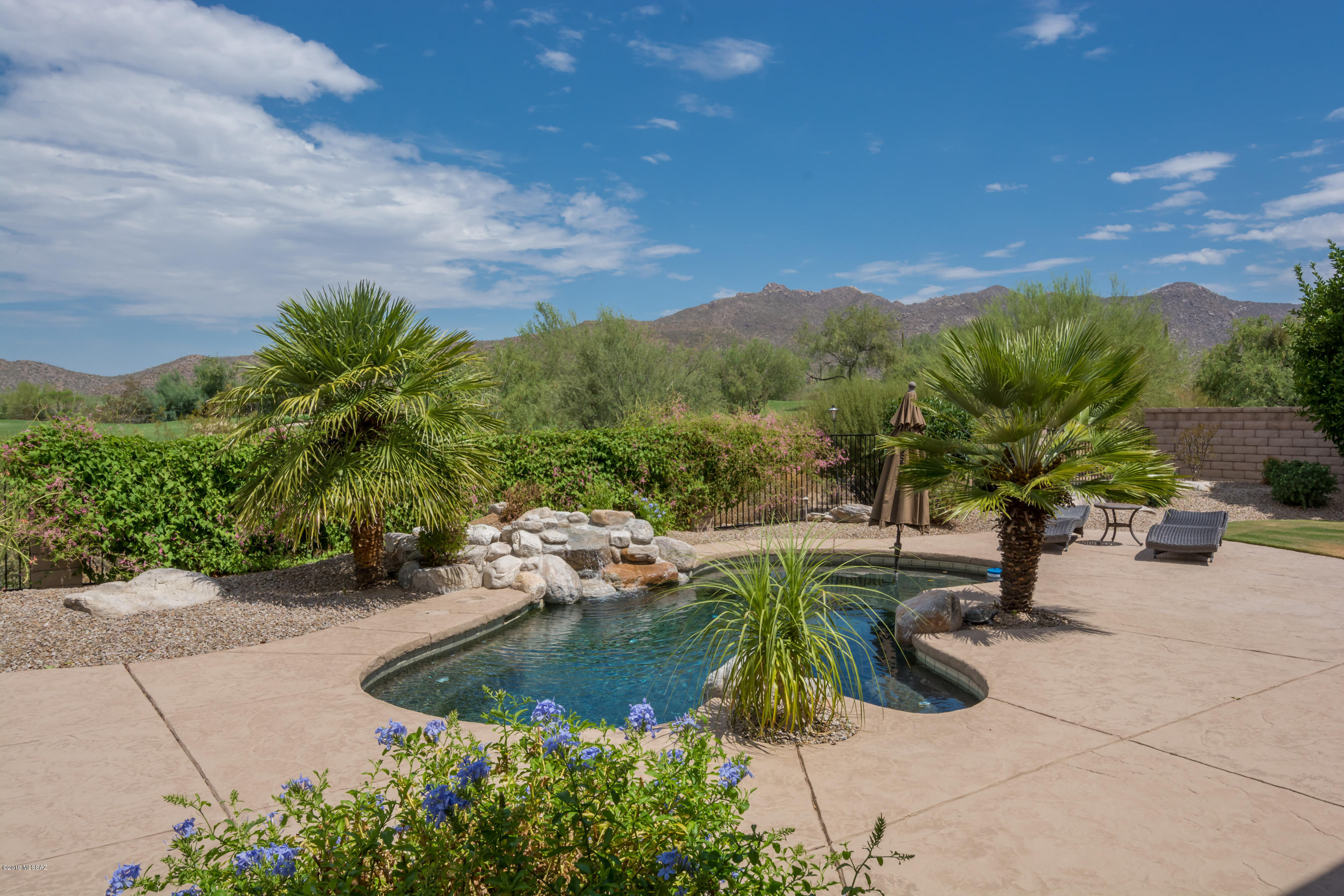 Dos Lagos at Dove Mountain (1-91) - Residential