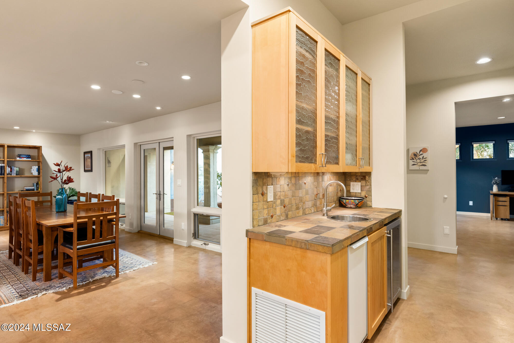 Colonia Solana - Residential