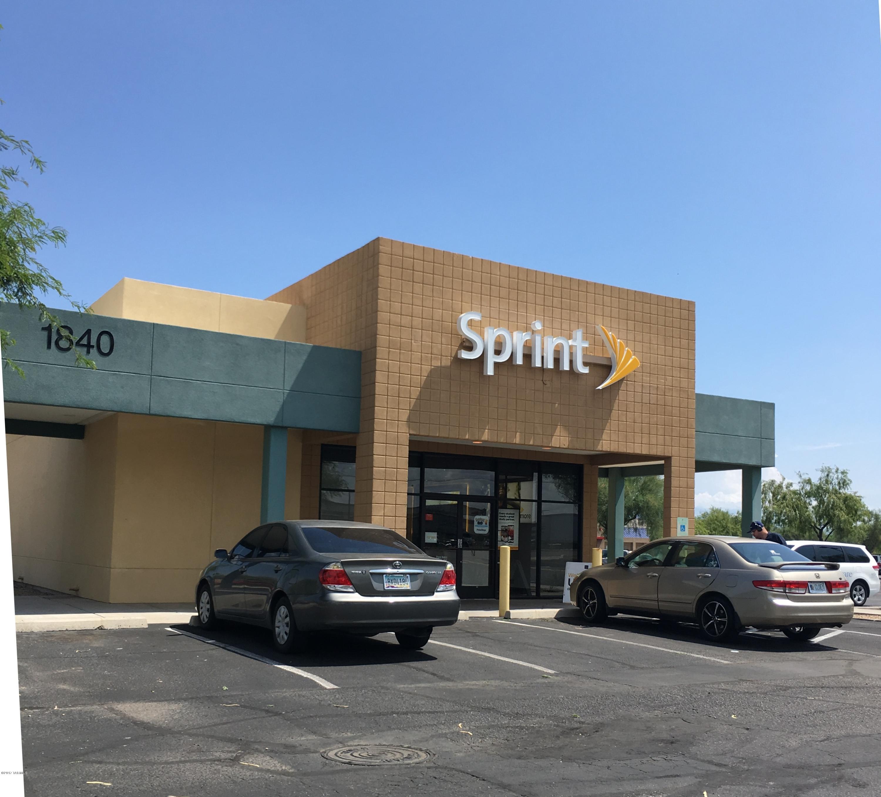 Great investment opportunity! Free-standing, recently remodeled Sprint store (NNN lease) on .66 acres just one-half mile from I-19, excellent visibility, located in the Lowe's Home Improvement center, just across from the new Fry's shopping center. 6% CAP Rate. Tucson C-2 zoning.