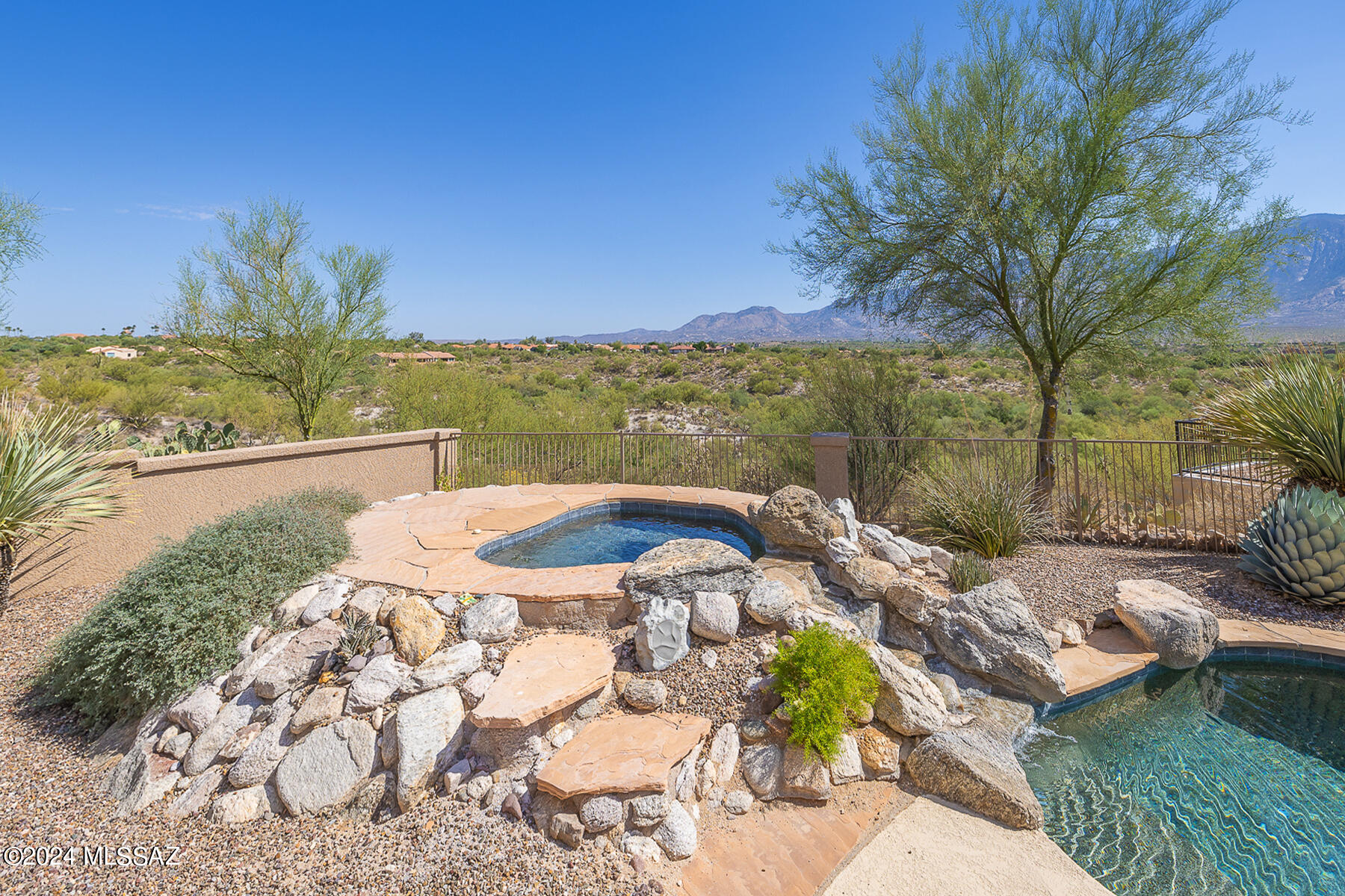 High Mesa (The Estates At) - Residential