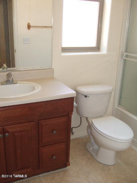 Presidio Del Oro (1-163) - Residential Lease