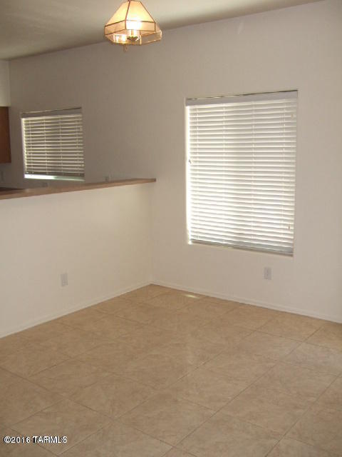 Presidio Del Oro (1-163) - Residential Lease