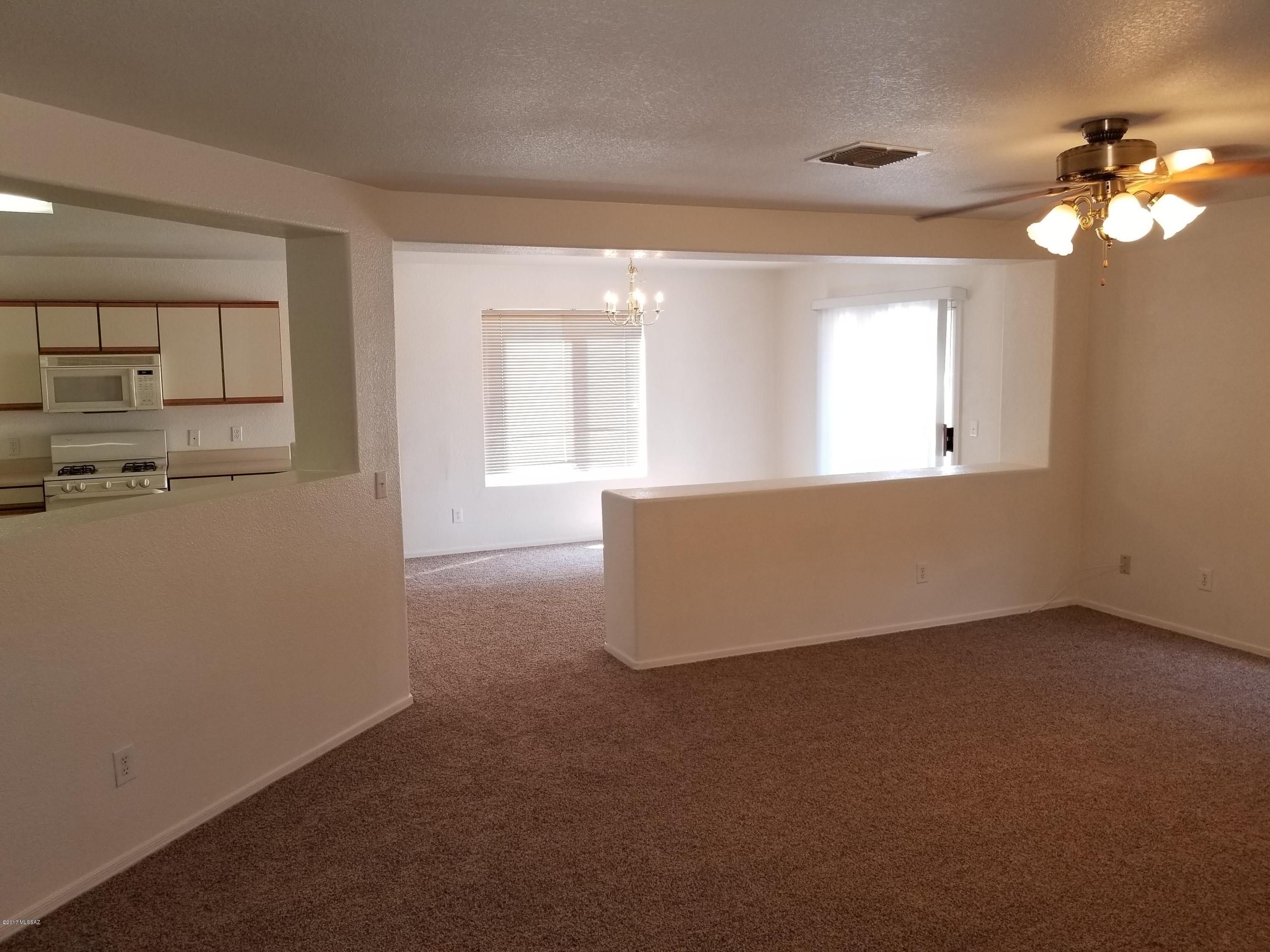Tierra Vista Phase I (99-285,299-309,372-383) - Residential