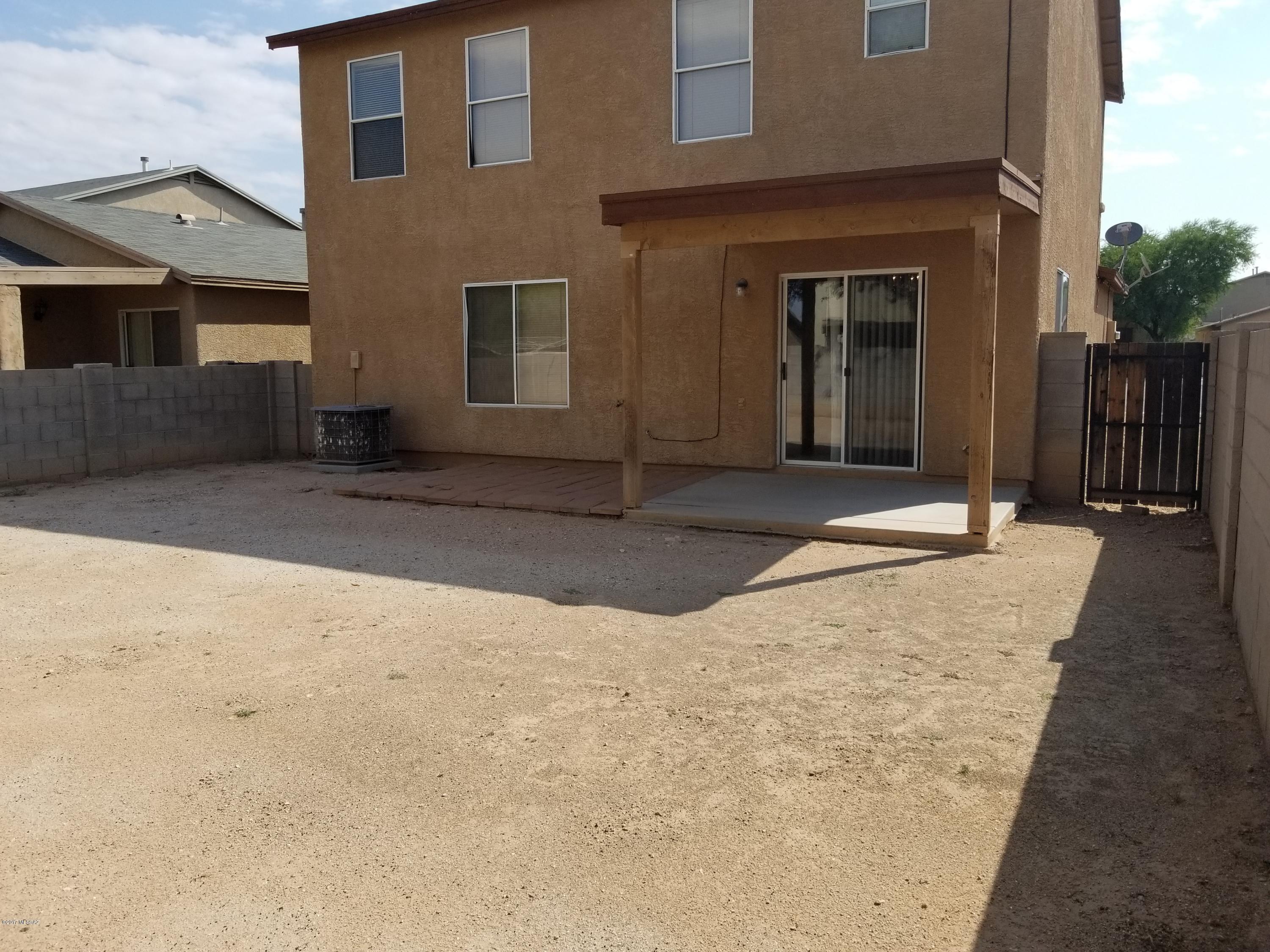Tierra Vista Phase I (99-285,299-309,372-383) - Residential