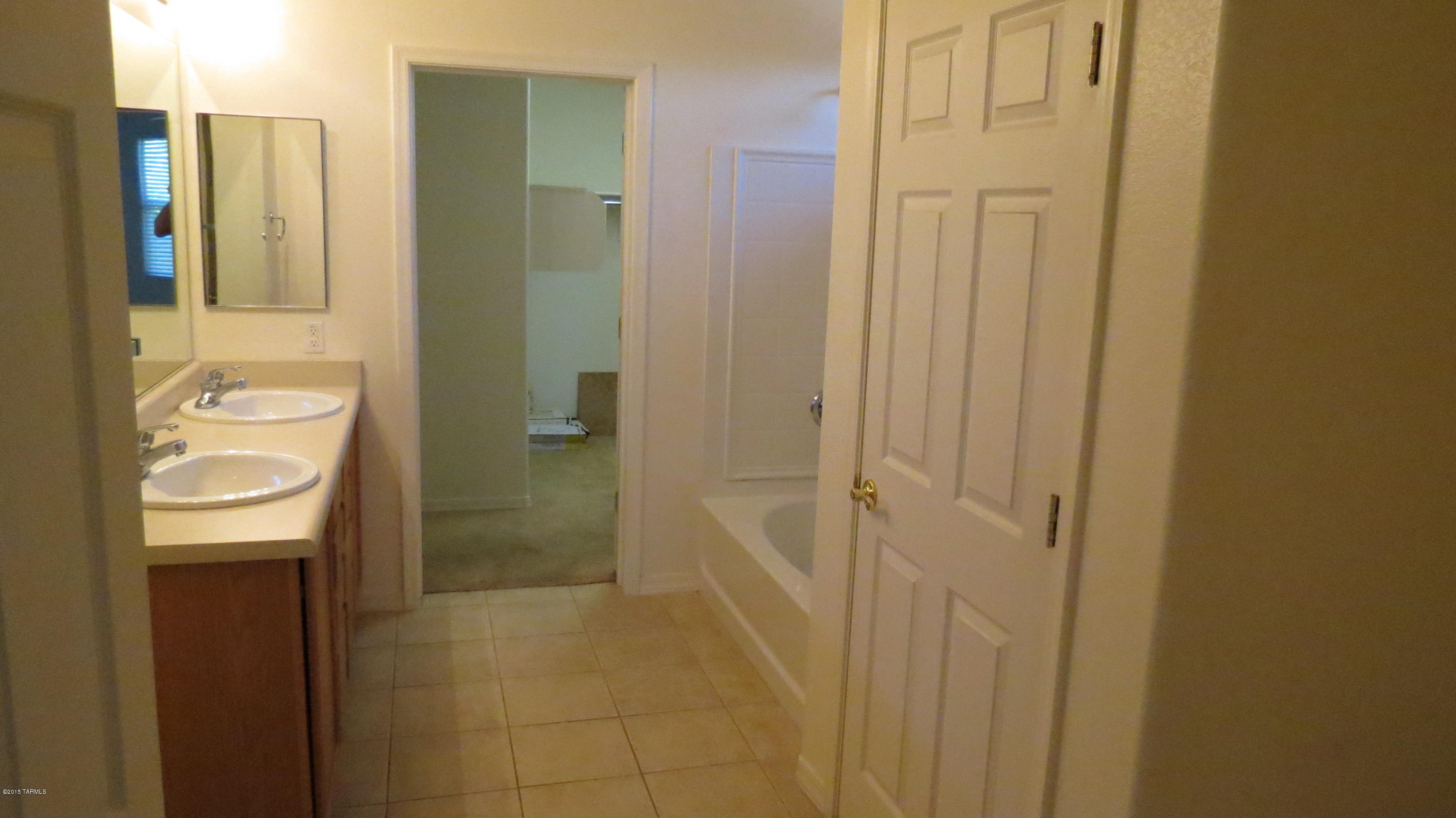 Black Horse (1-411) - Residential Lease