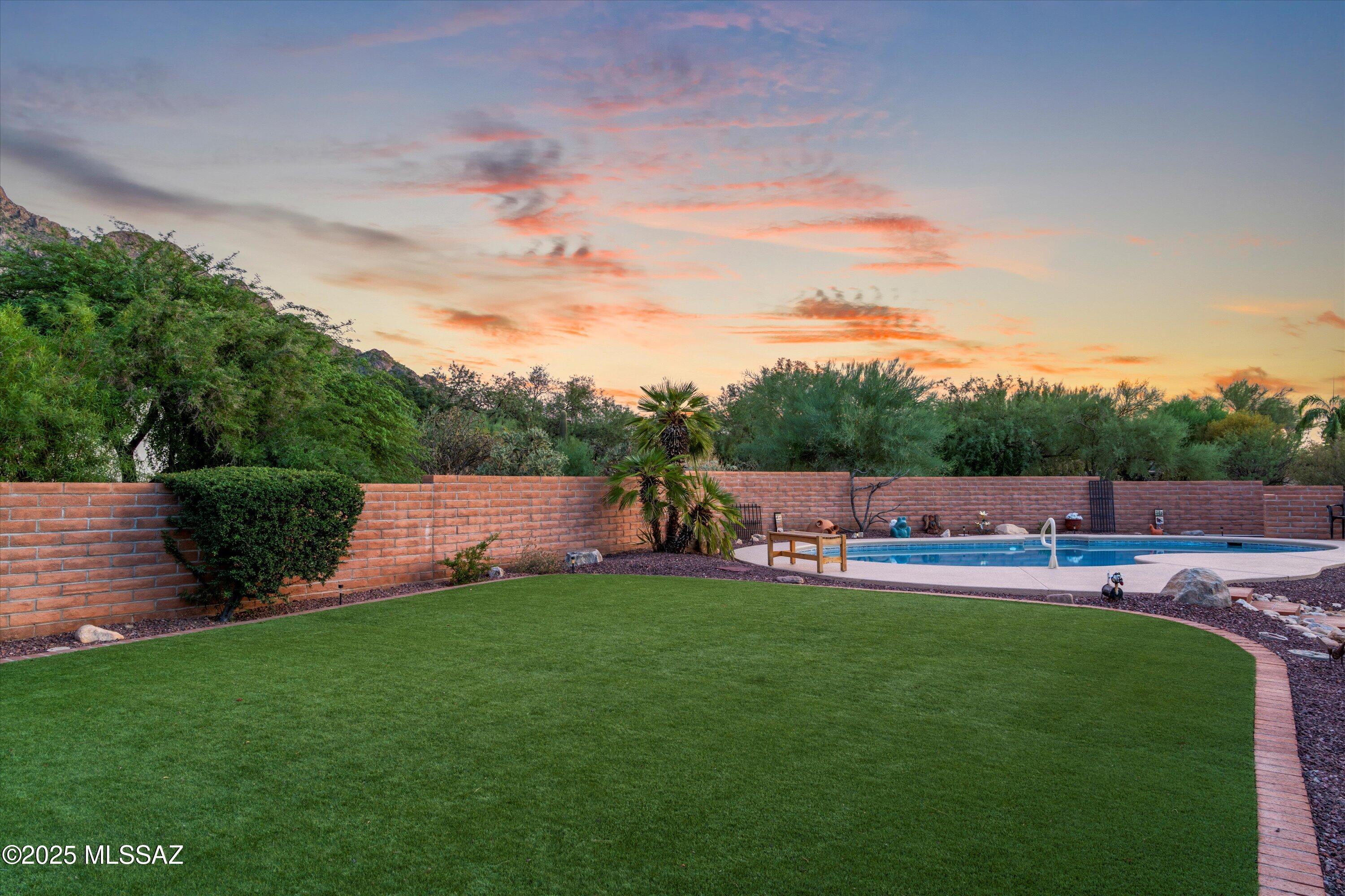 Pusch Ridge Estates (1-65) - Residential