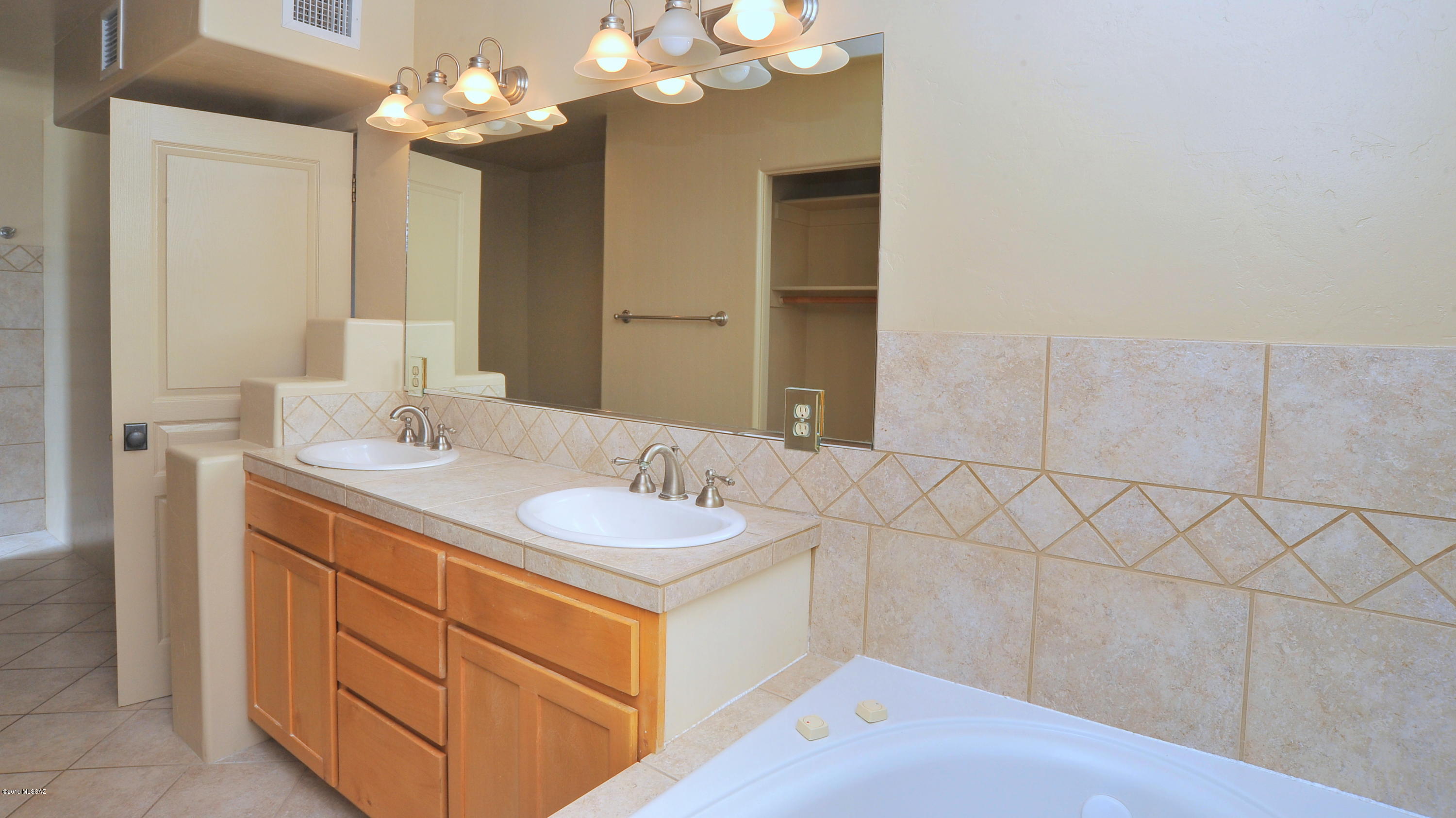 Silverbell Hills Estates (1-73) - Residential