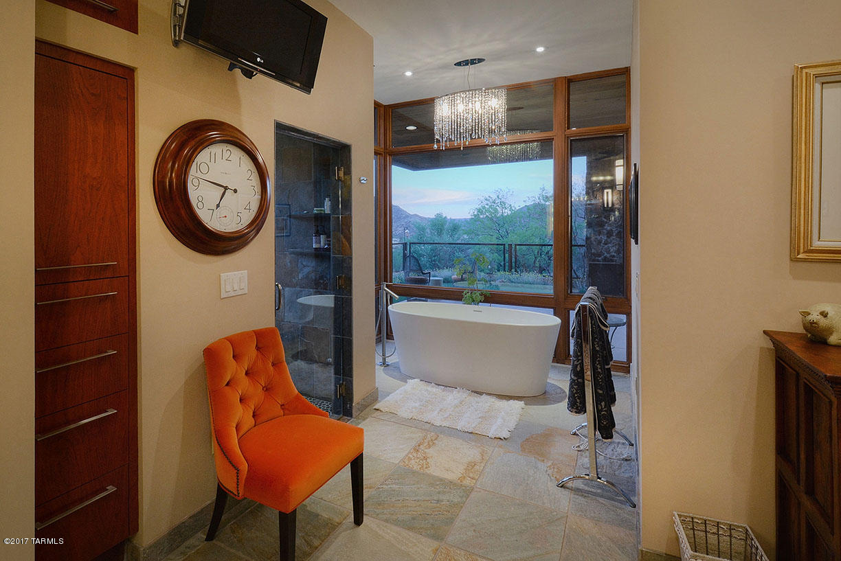 Rail X Ranch Est - Residential