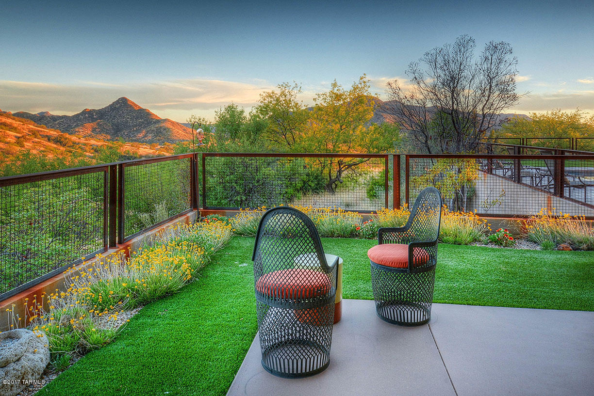Rail X Ranch Est - Residential