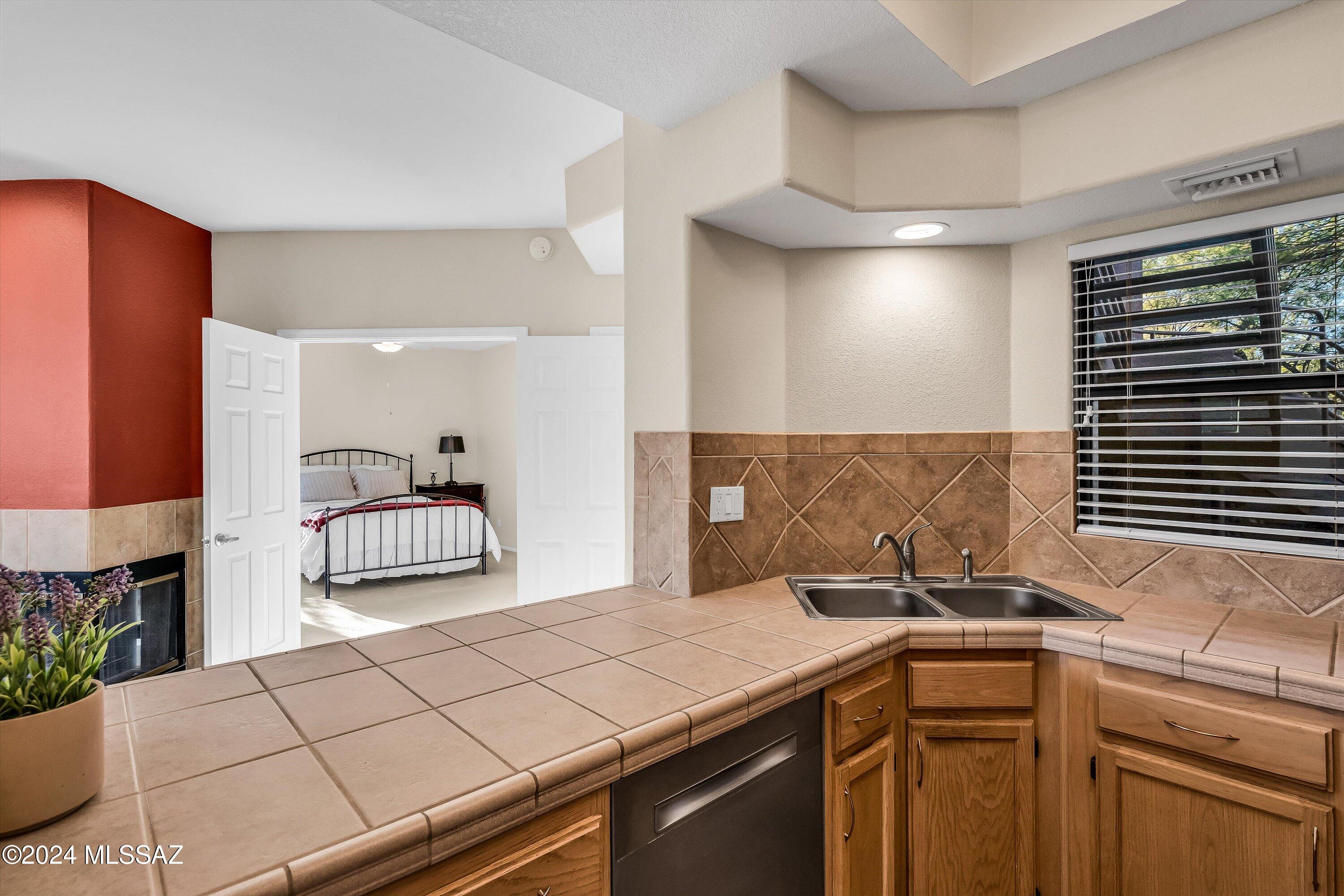 Canyon View At Ventana Condominium (1-264) - Residential
