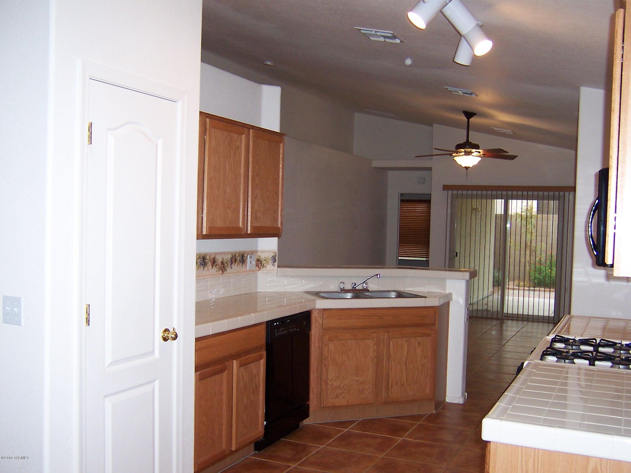 Sonoran Moon (1-37) - Residential Lease