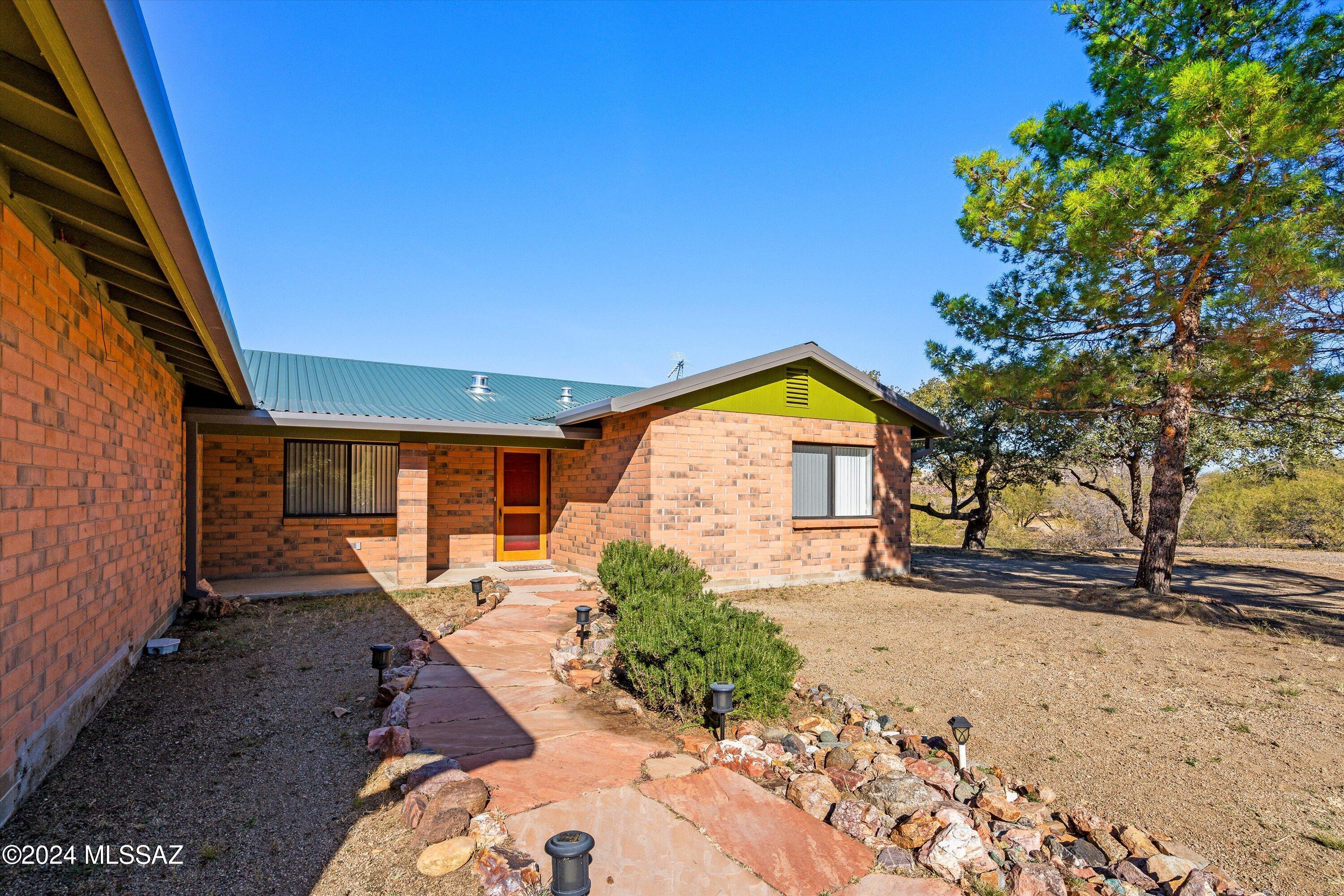 Oak Hills 01 - Residential Lease