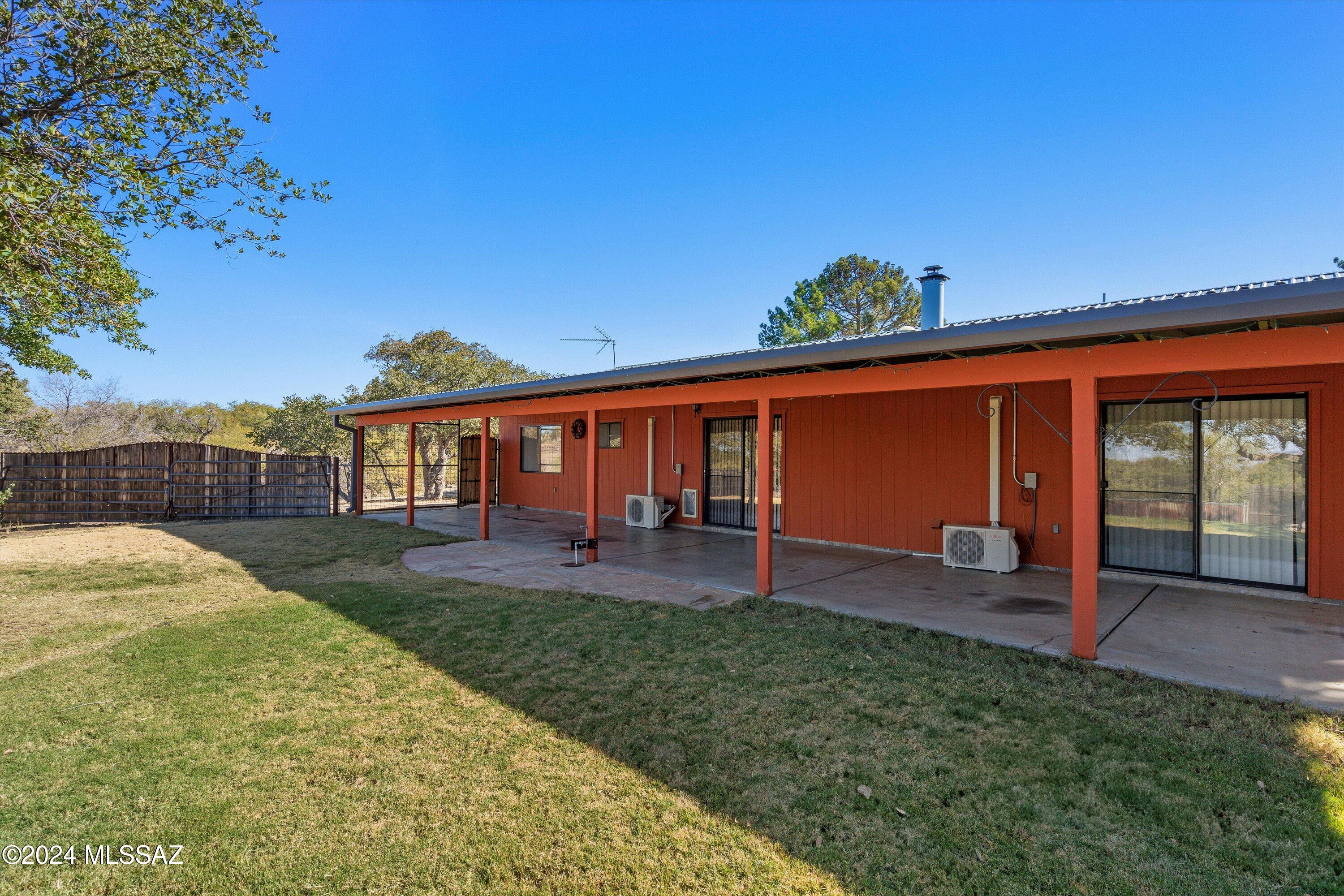 Oak Hills 01 - Residential Lease