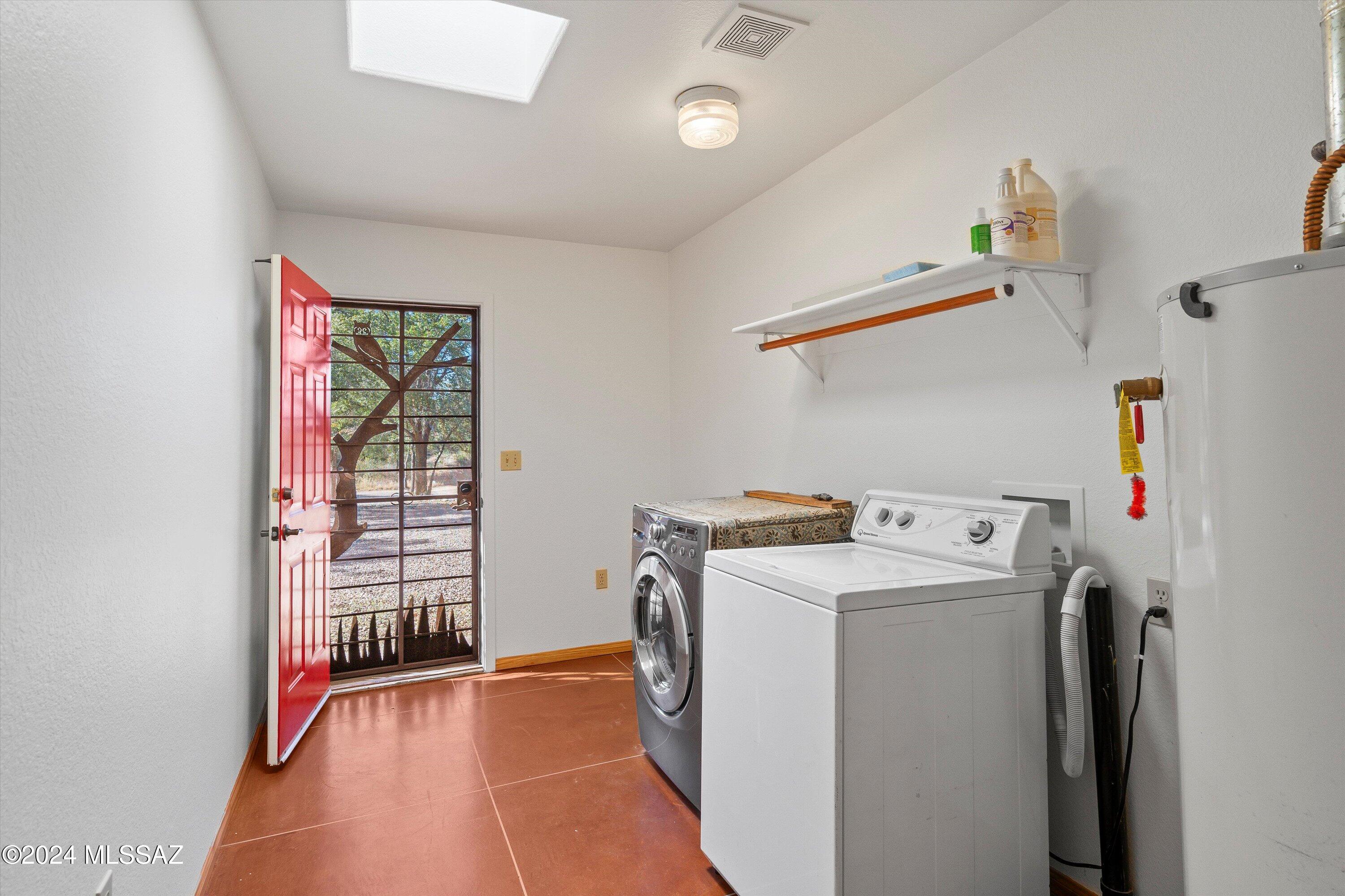 Oak Hills 01 - Residential Lease