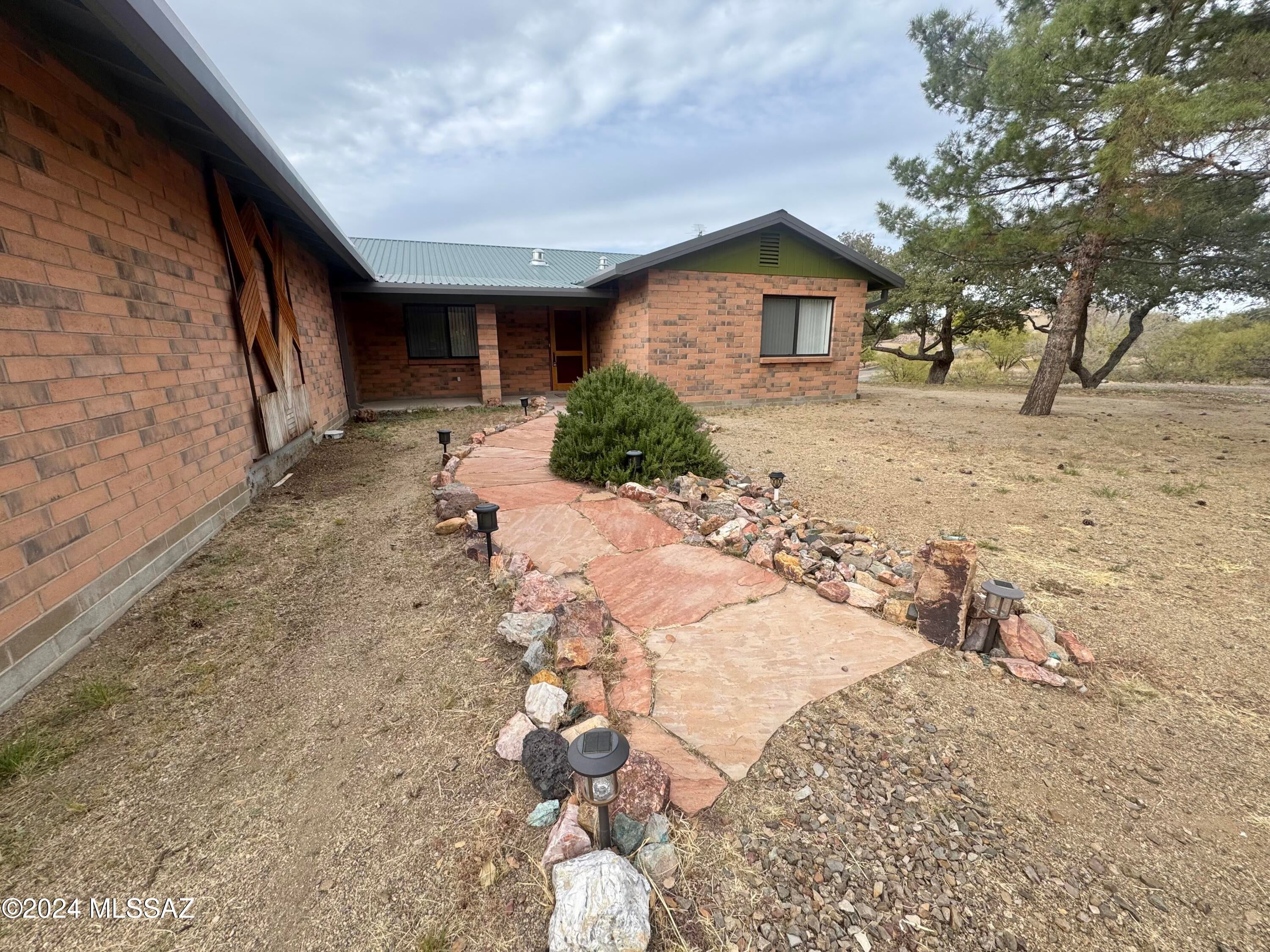 Oak Hills 01 - Residential Lease