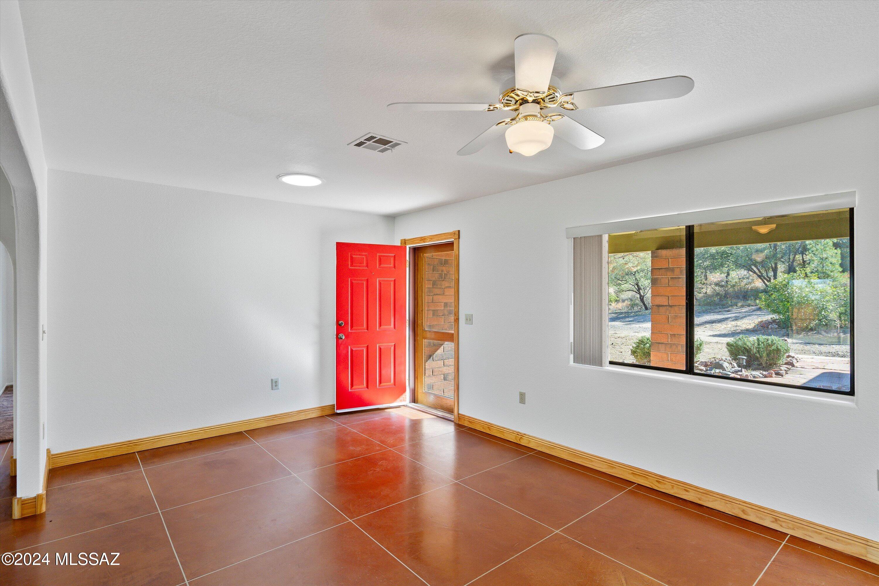 Oak Hills 01 - Residential Lease