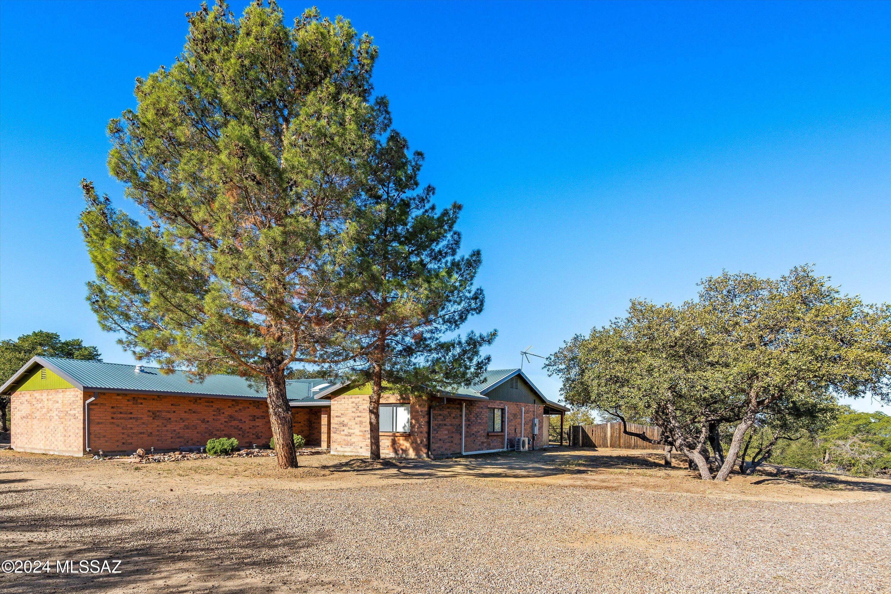 Oak Hills 01 - Residential Lease