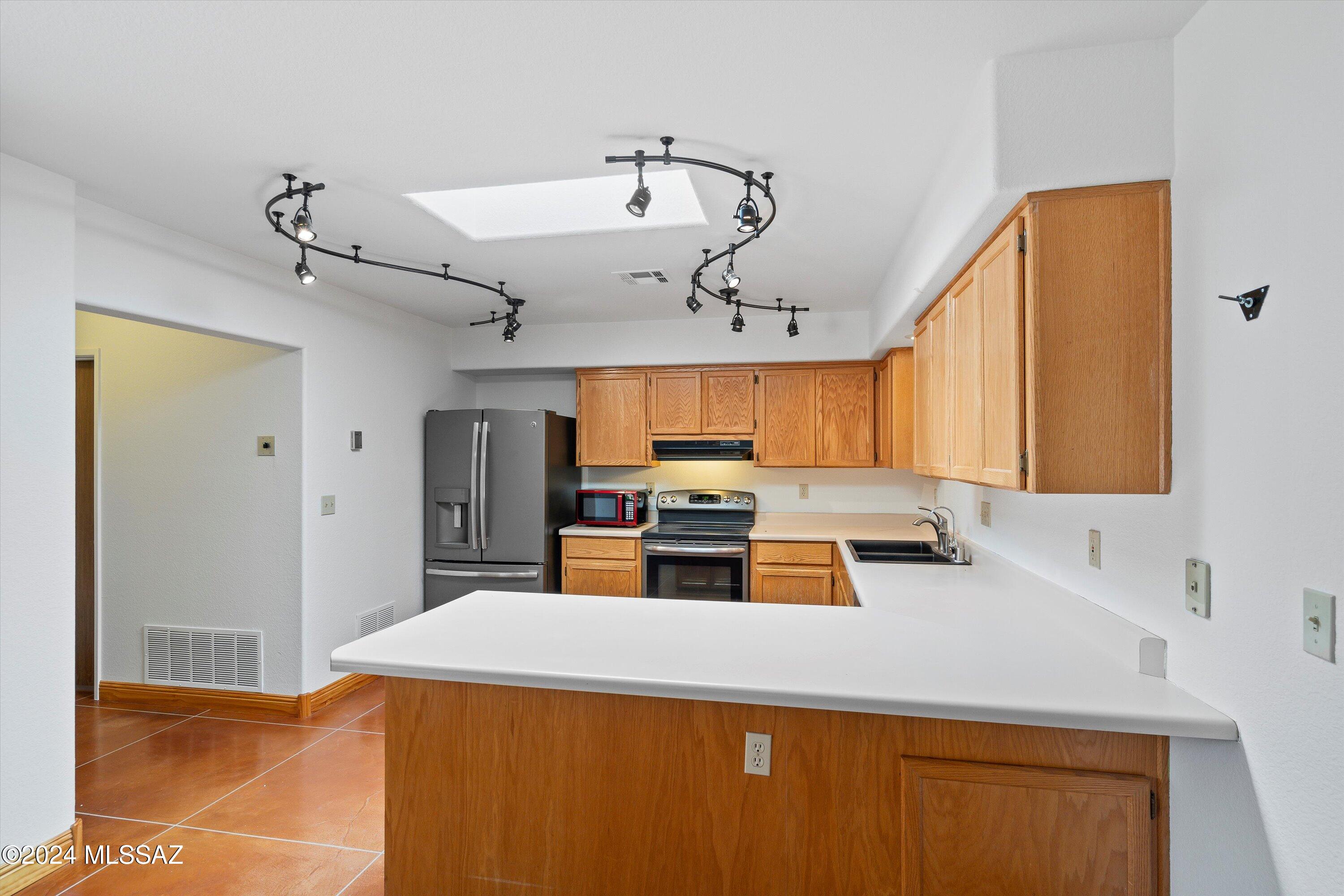 Oak Hills 01 - Residential Lease