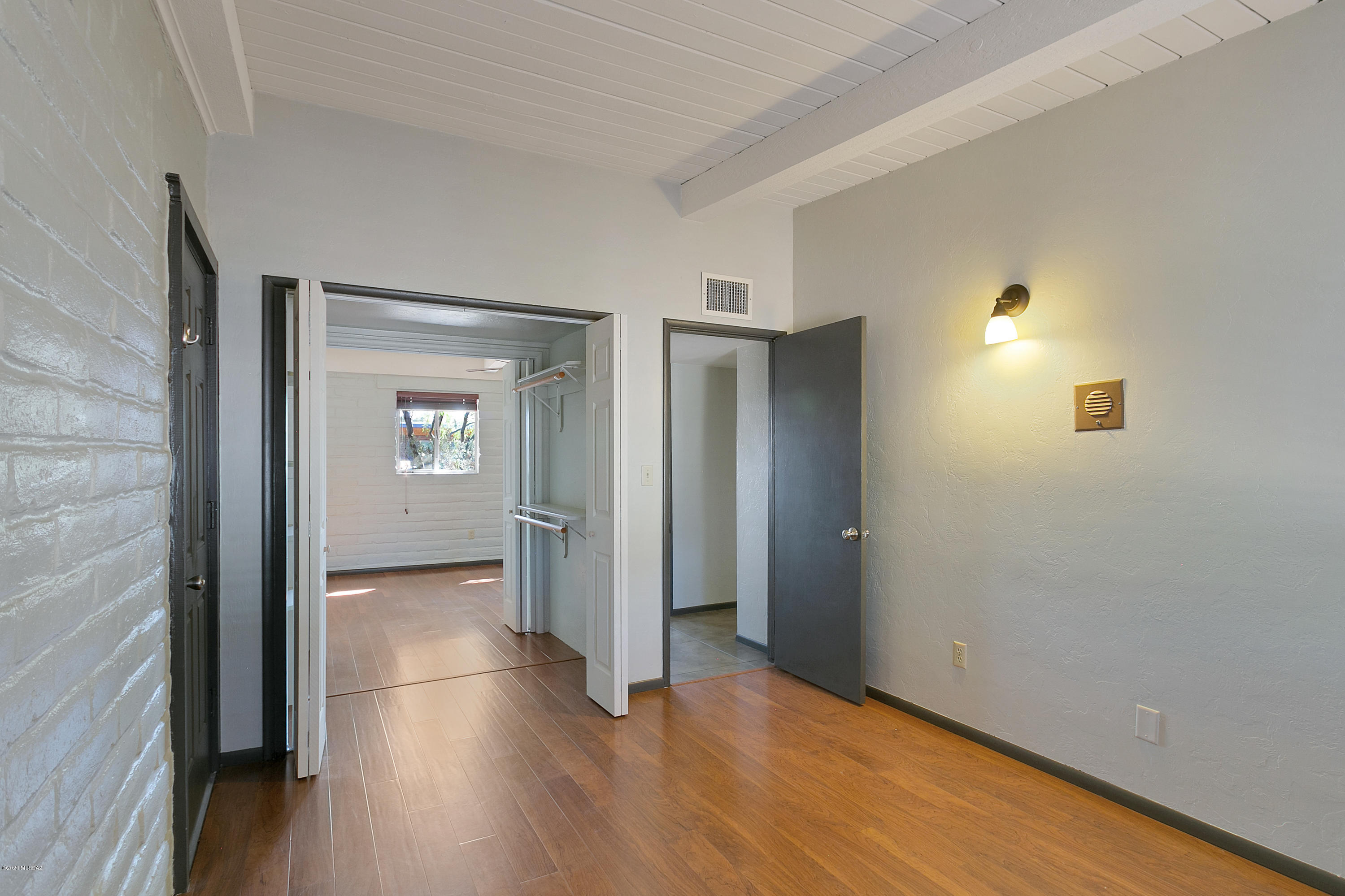 San Fernando Village - Residential