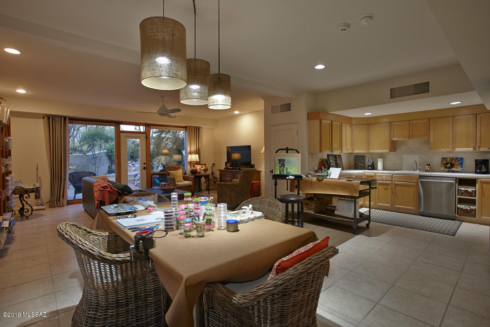 Village On Hacienda Del Sol - Residential