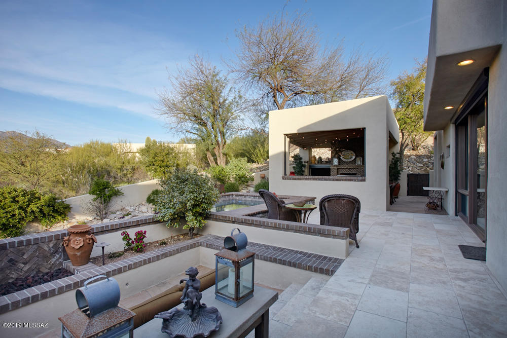 Village On Hacienda Del Sol - Residential