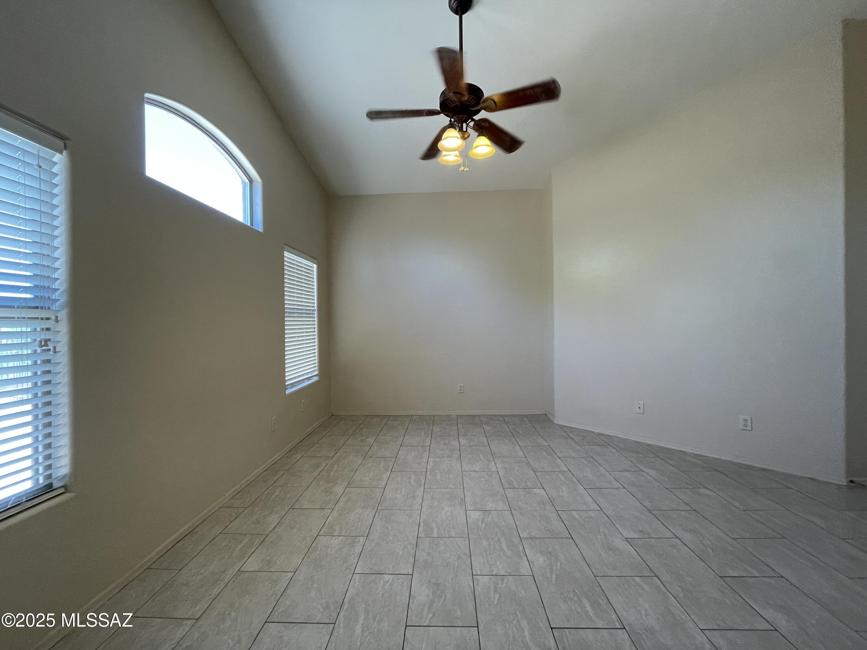 Rancho Del Lago (1-100) - Residential Lease