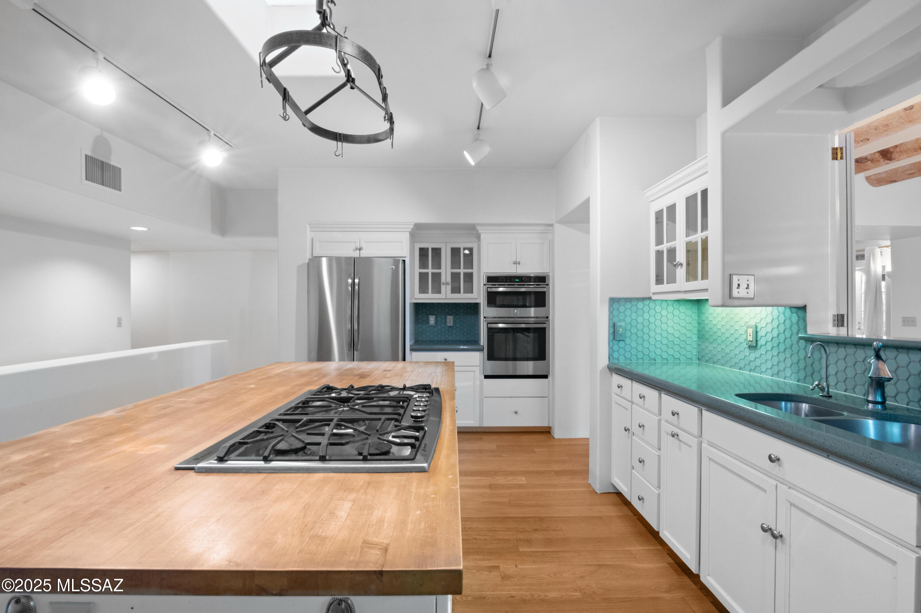 Catalina Foothills Estates NO. 3 - Residential