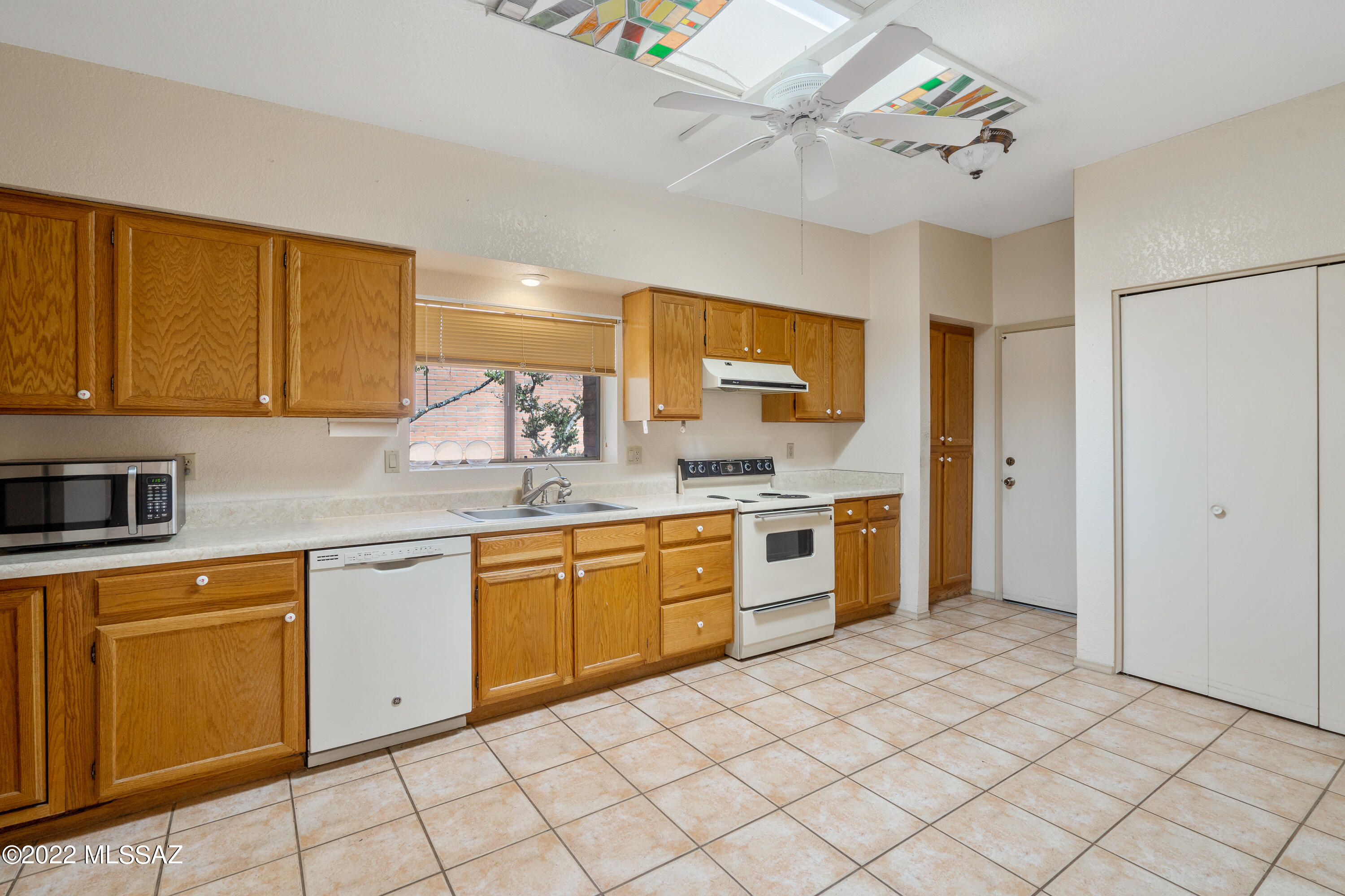 La Cholla Hills(354-439) - Residential
