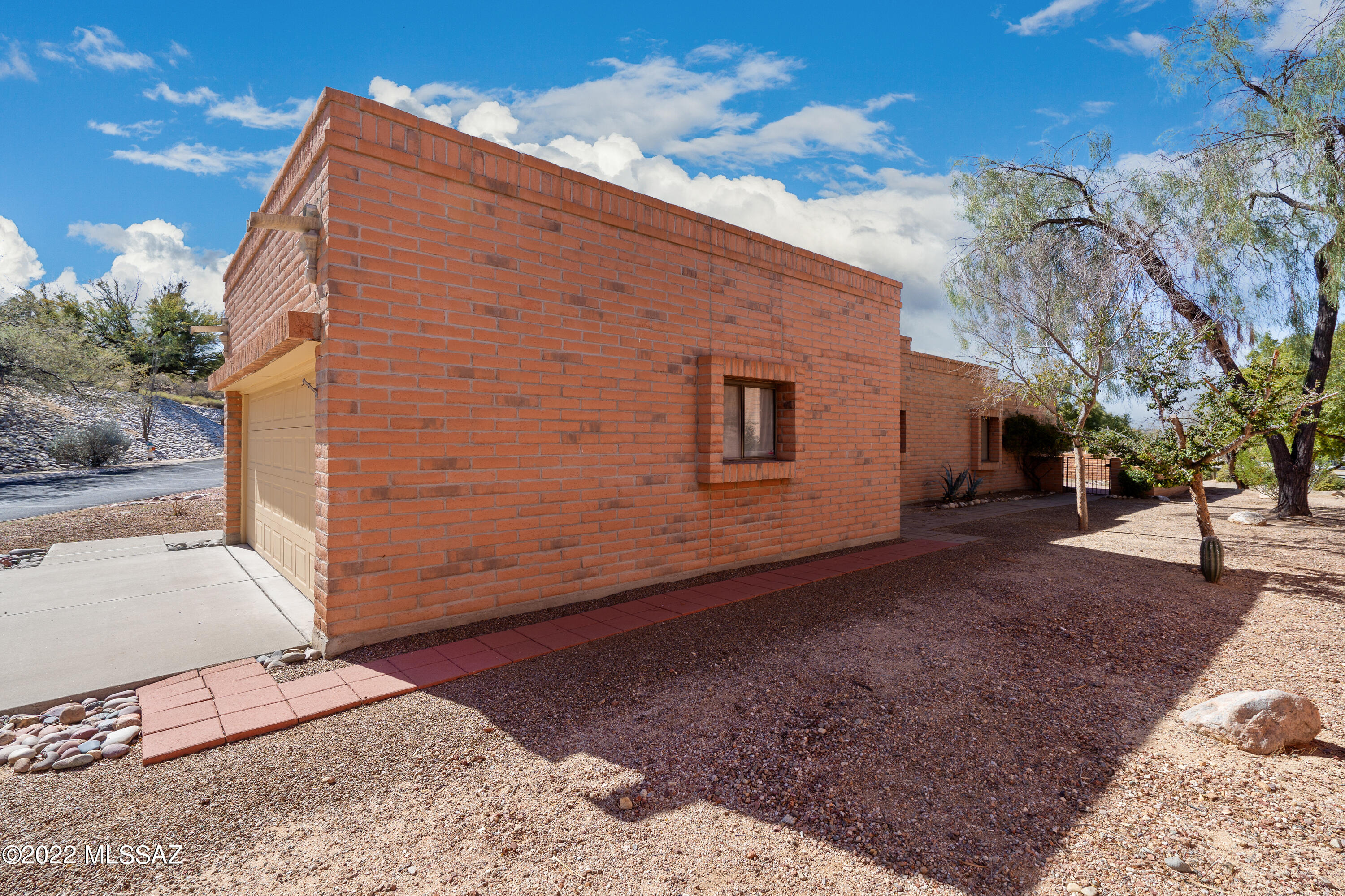 La Cholla Hills(354-439) - Residential