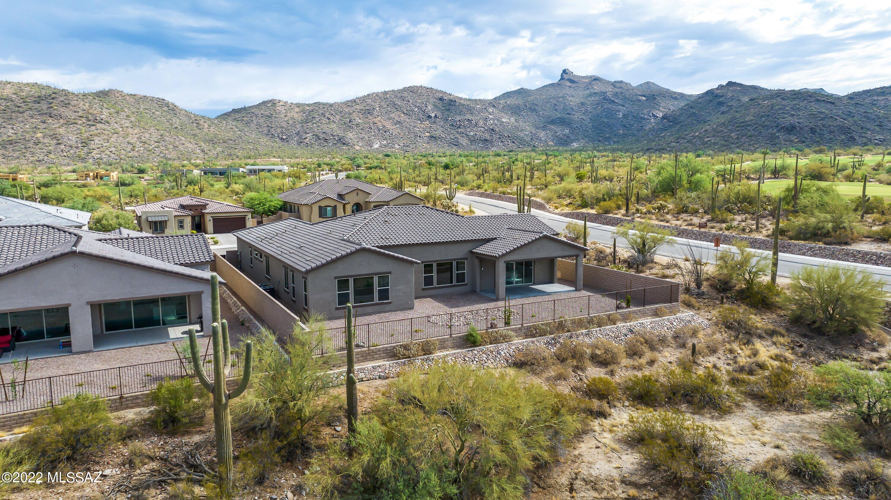 Boulder Bridge Pass II At Dove Mountain SQ20143250154 - Residential