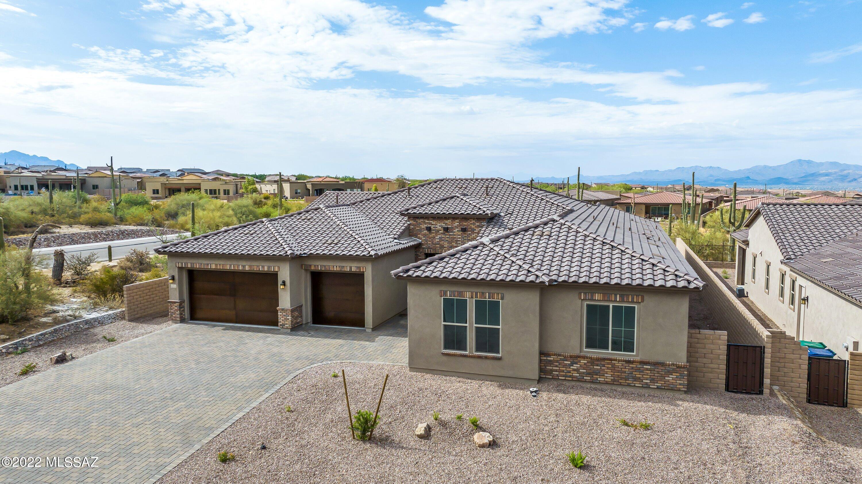 Boulder Bridge Pass II At Dove Mountain SQ20143250154 - Residential