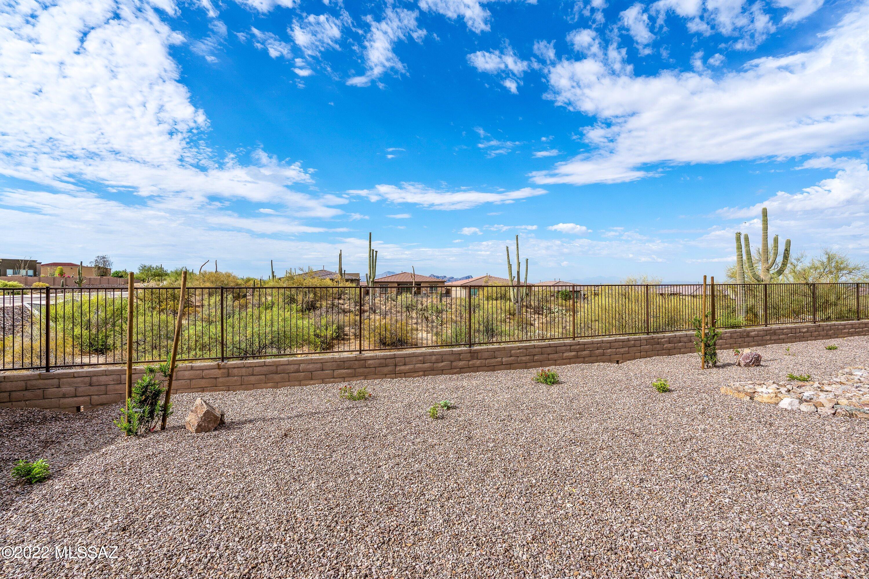 Boulder Bridge Pass II At Dove Mountain SQ20143250154 - Residential
