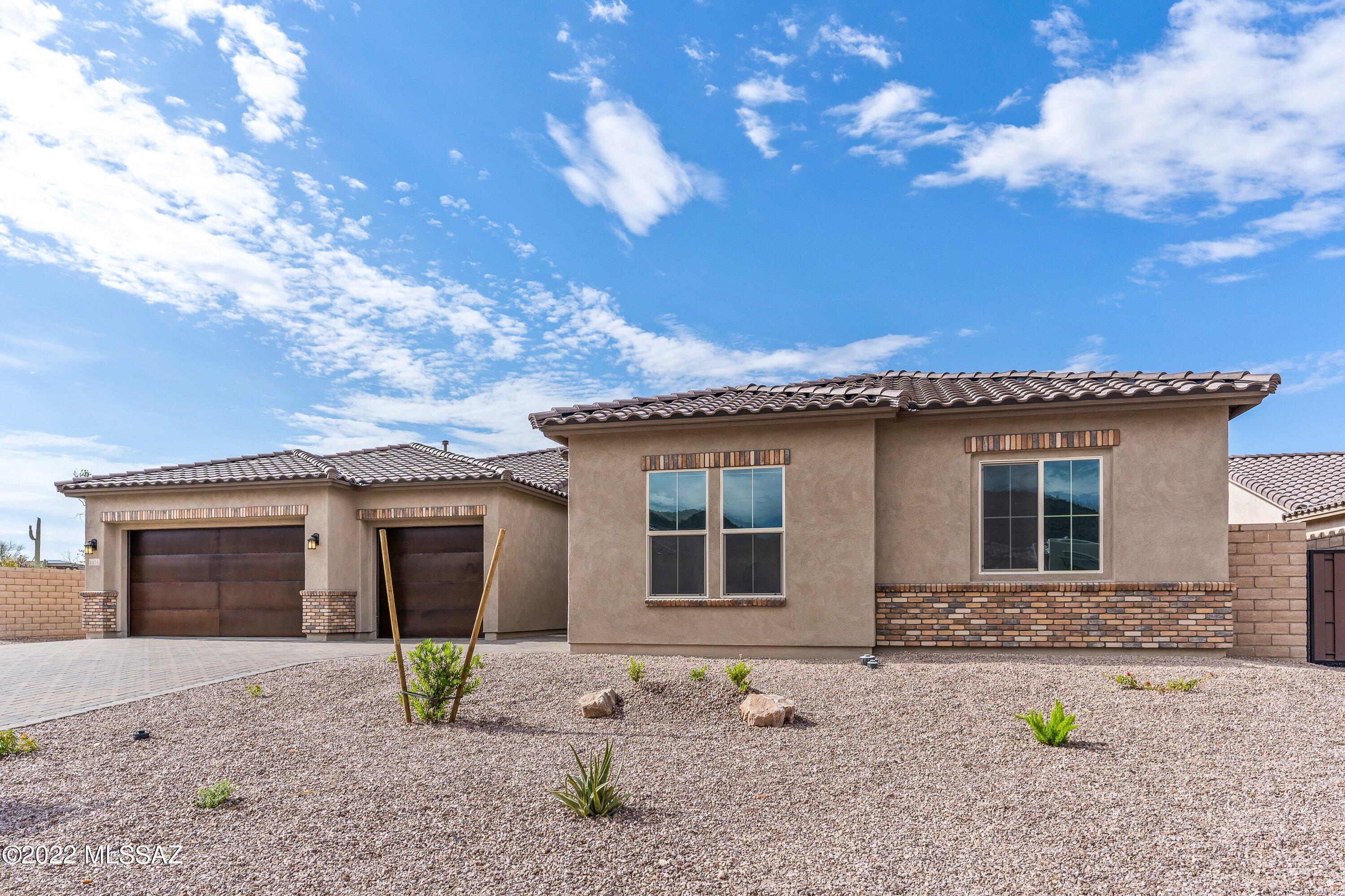 Boulder Bridge Pass II At Dove Mountain SQ20143250154 - Residential