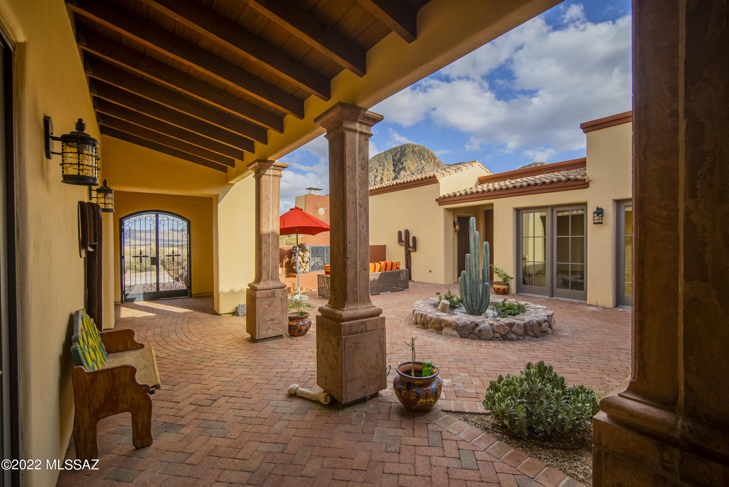 Aliso Springs - Residential