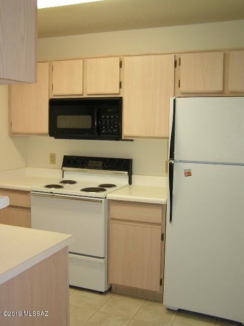 Veranda at Ventana Condominiums - Residential Lease