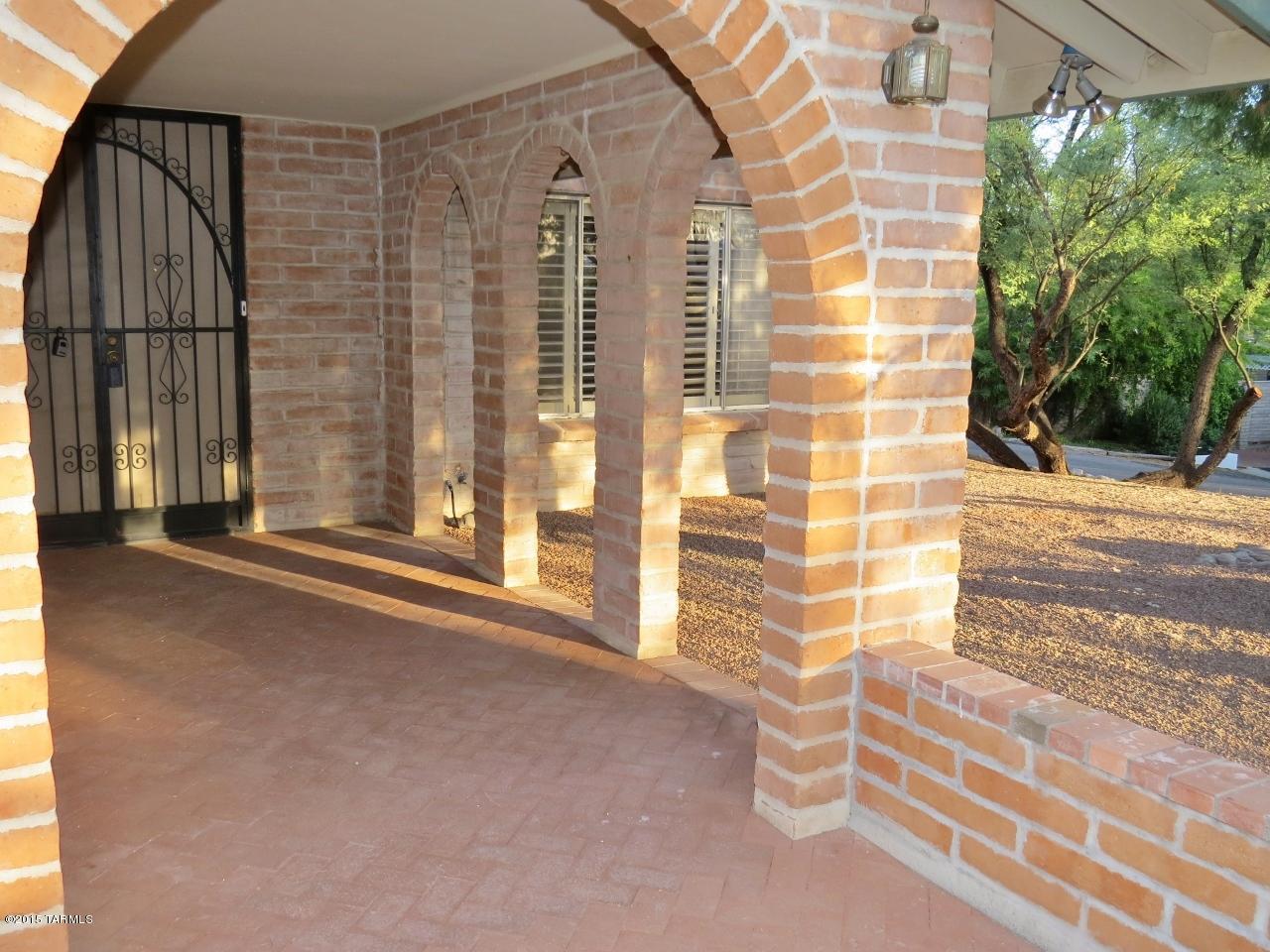 Woodland Hills - Residential