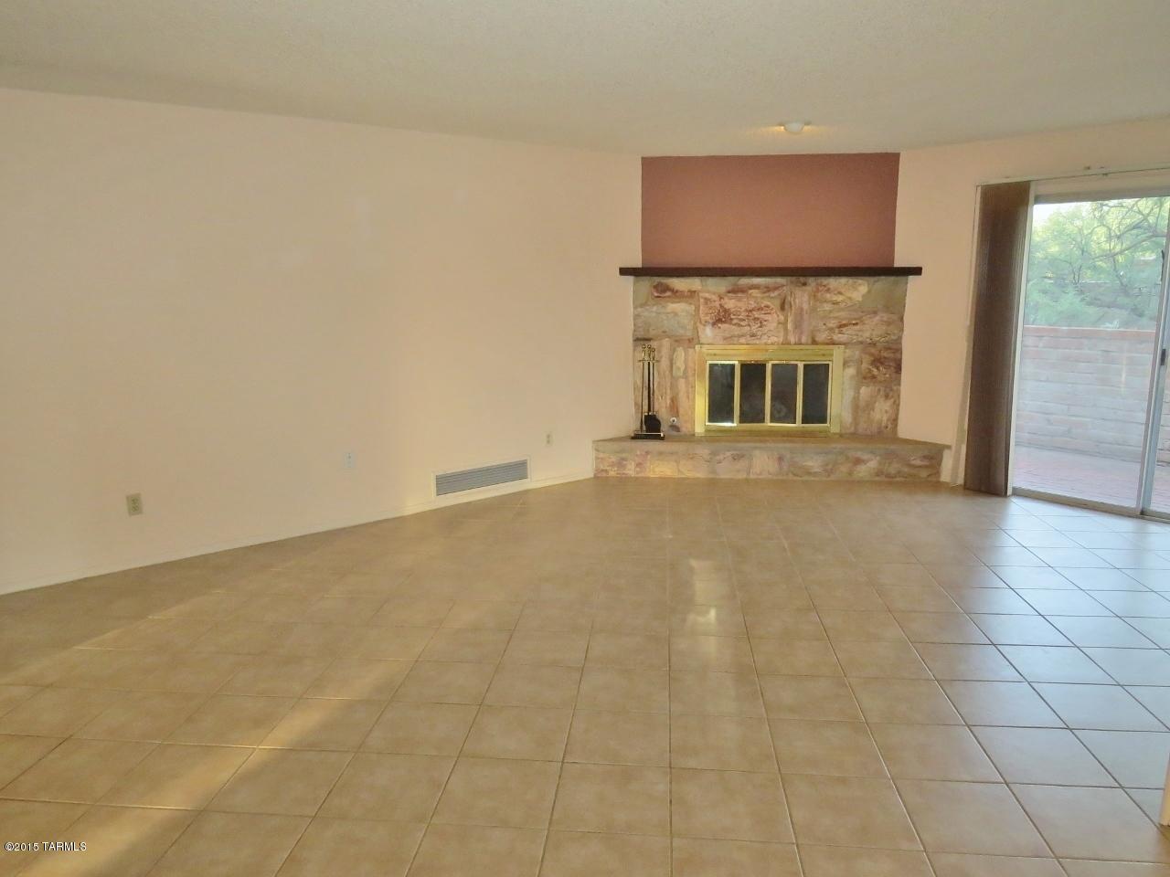 Woodland Hills - Residential