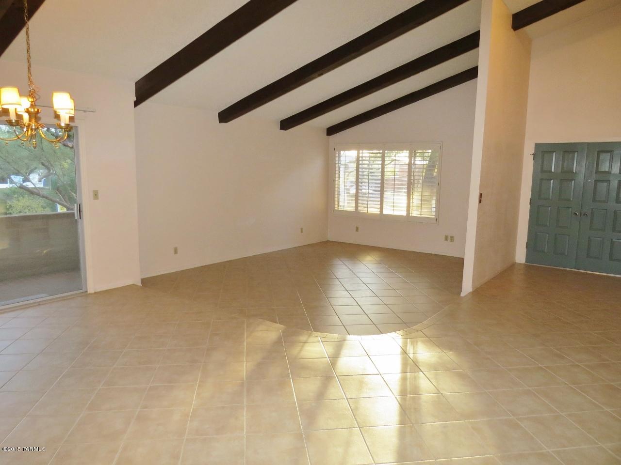 Woodland Hills - Residential