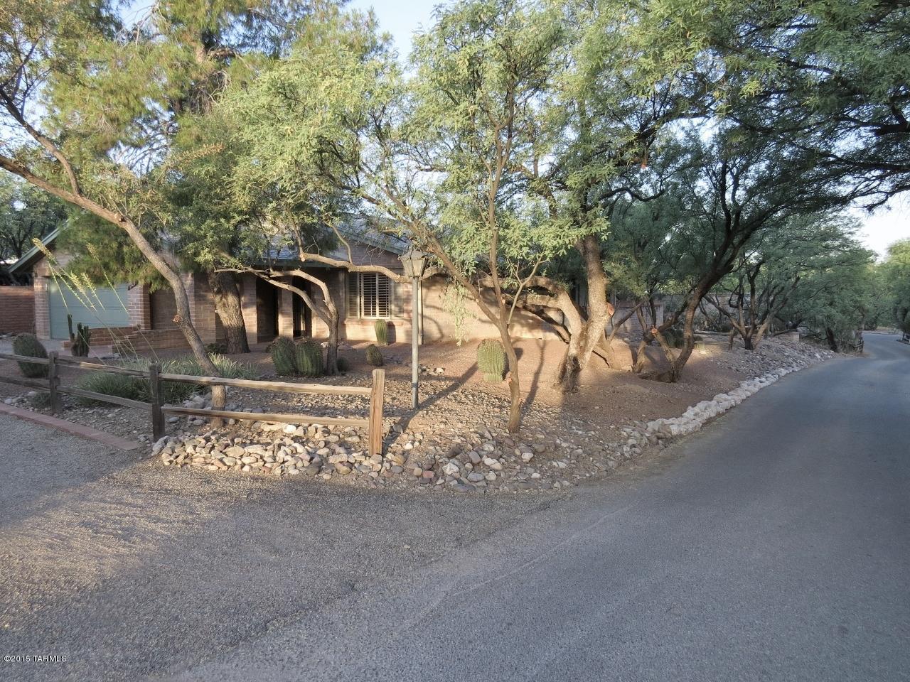 Woodland Hills - Residential
