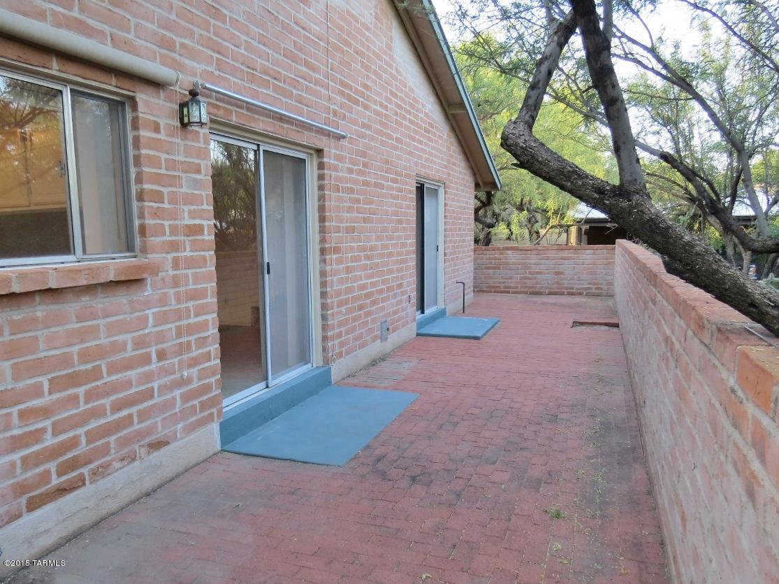 Woodland Hills - Residential