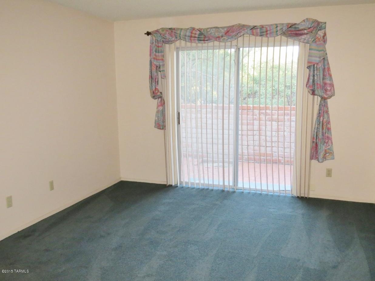 Woodland Hills - Residential