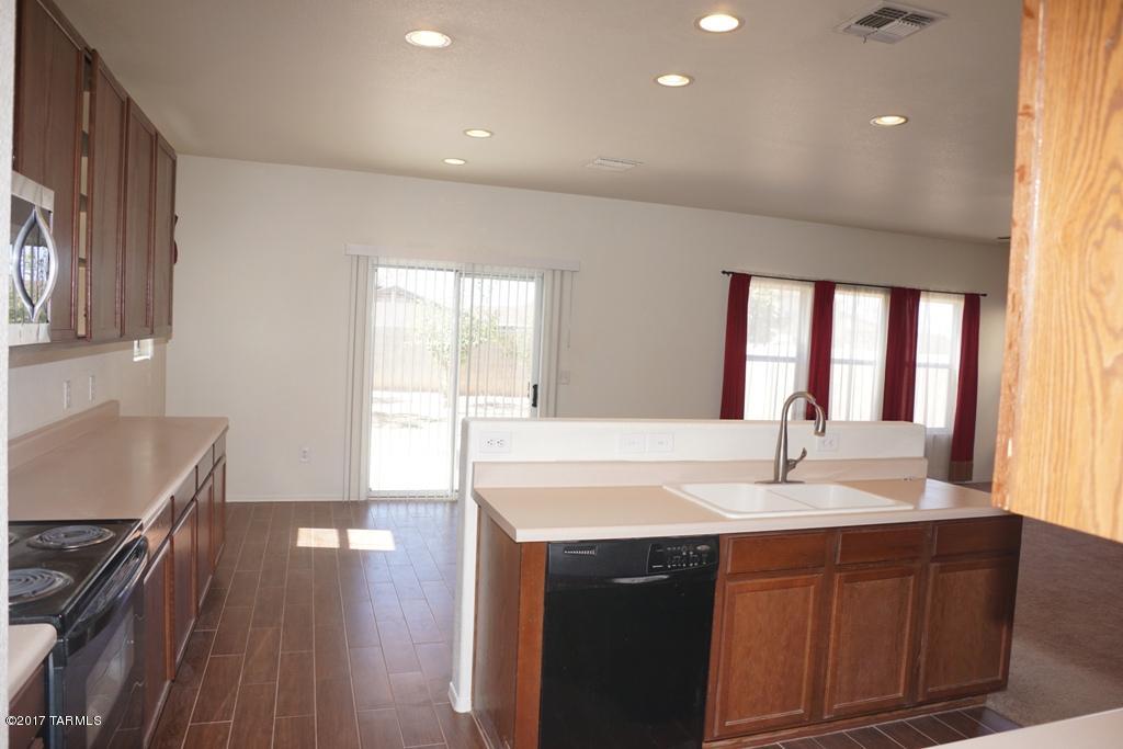 Tierra Vista Phase I (99-285,299-309,372-383) - Residential Lease