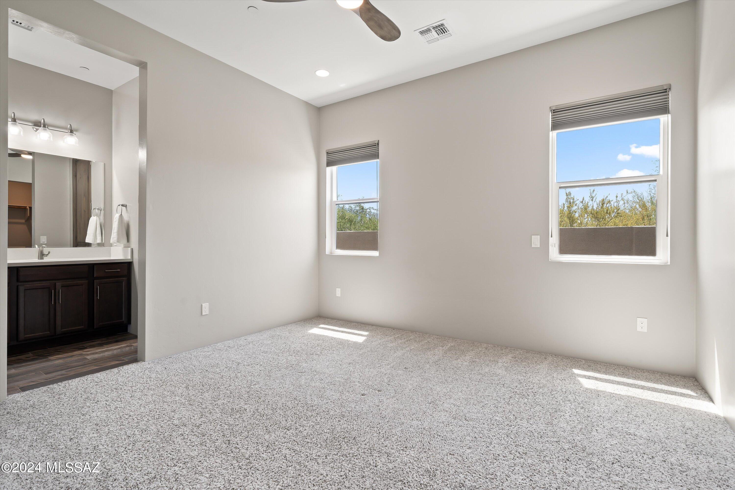 Coyote Creek (1-395) - Residential