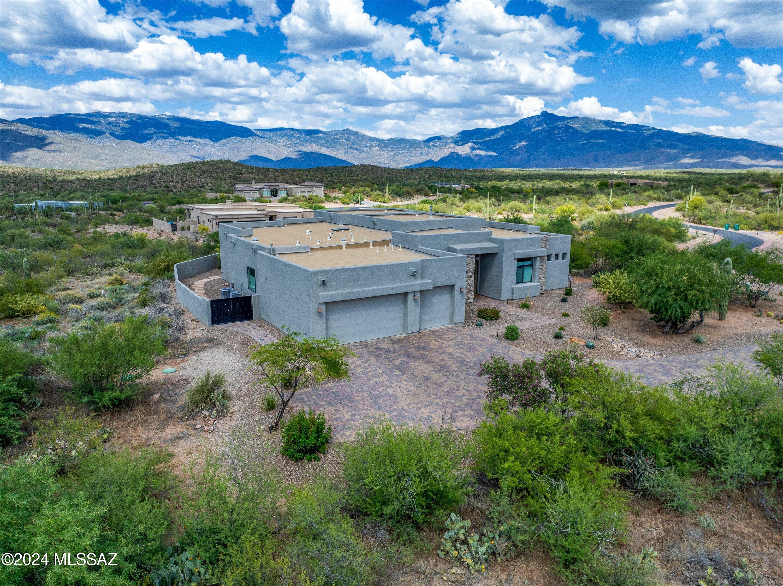 Coyote Creek (1-395) - Residential