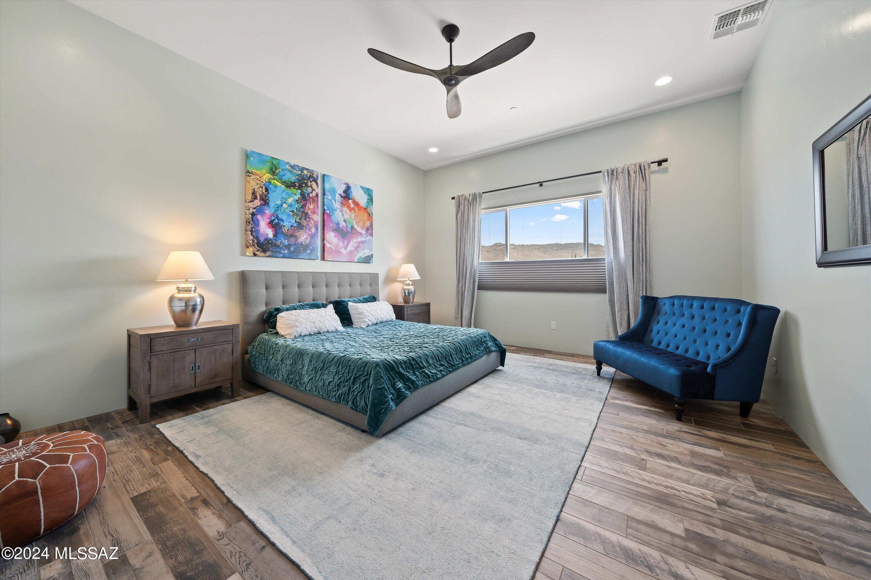 Coyote Creek (1-395) - Residential
