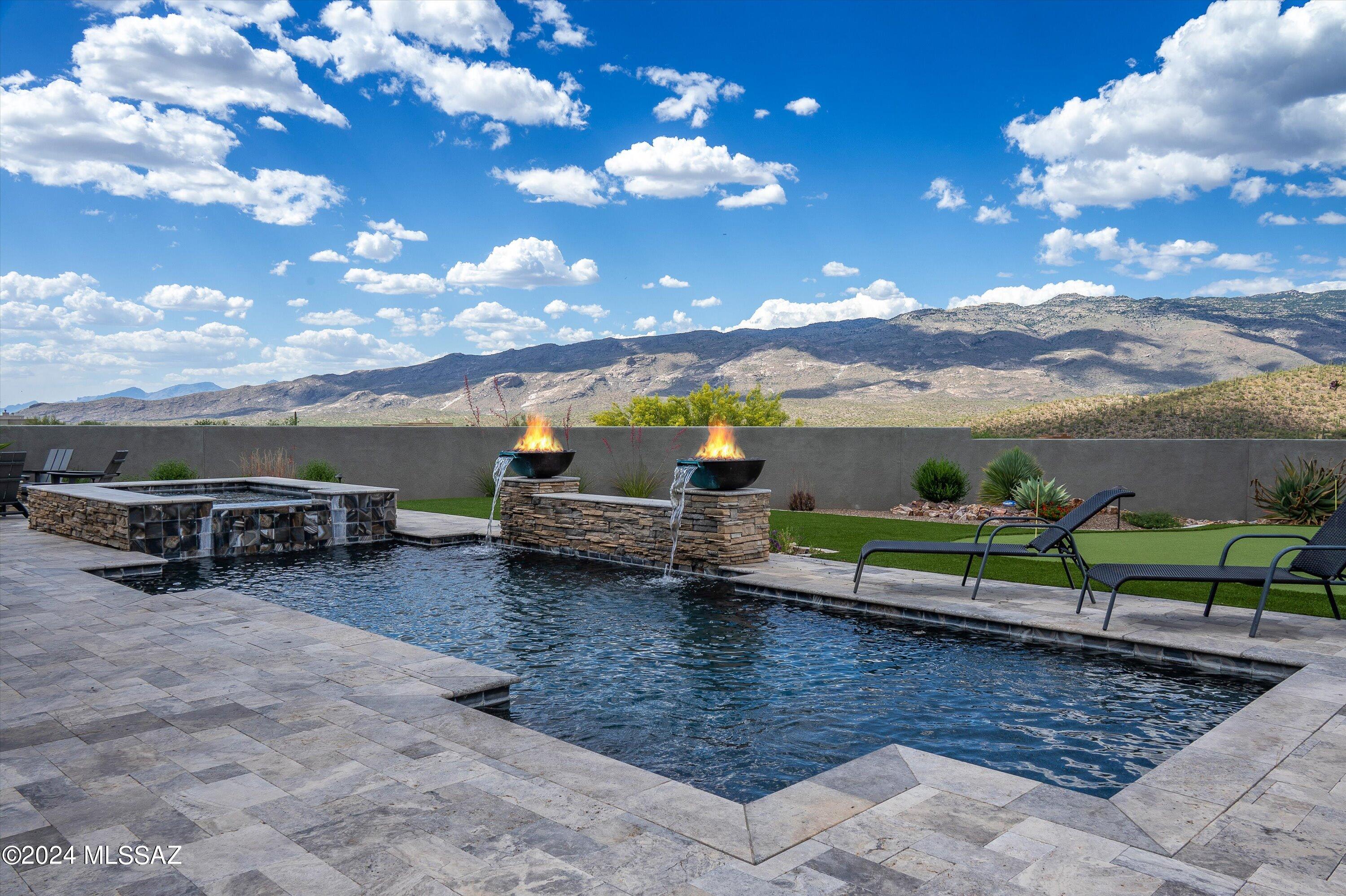 Coyote Creek (1-395) - Residential